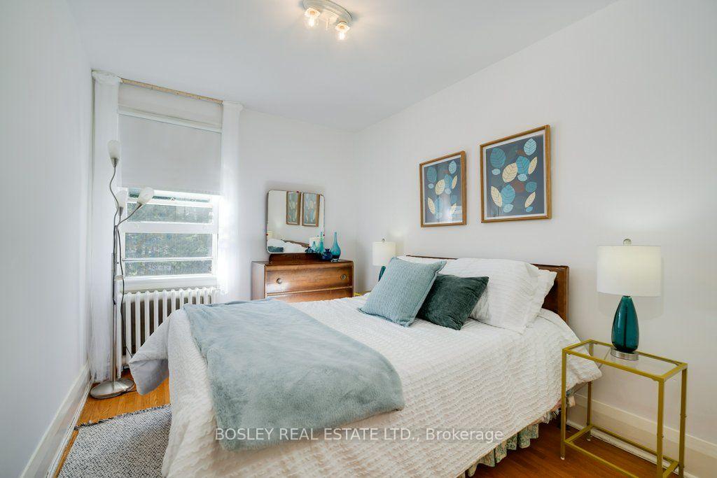 Photo 20 of 247 Melrose Avenue, Toronto, Bedford Park-Nortown — HOMEH
