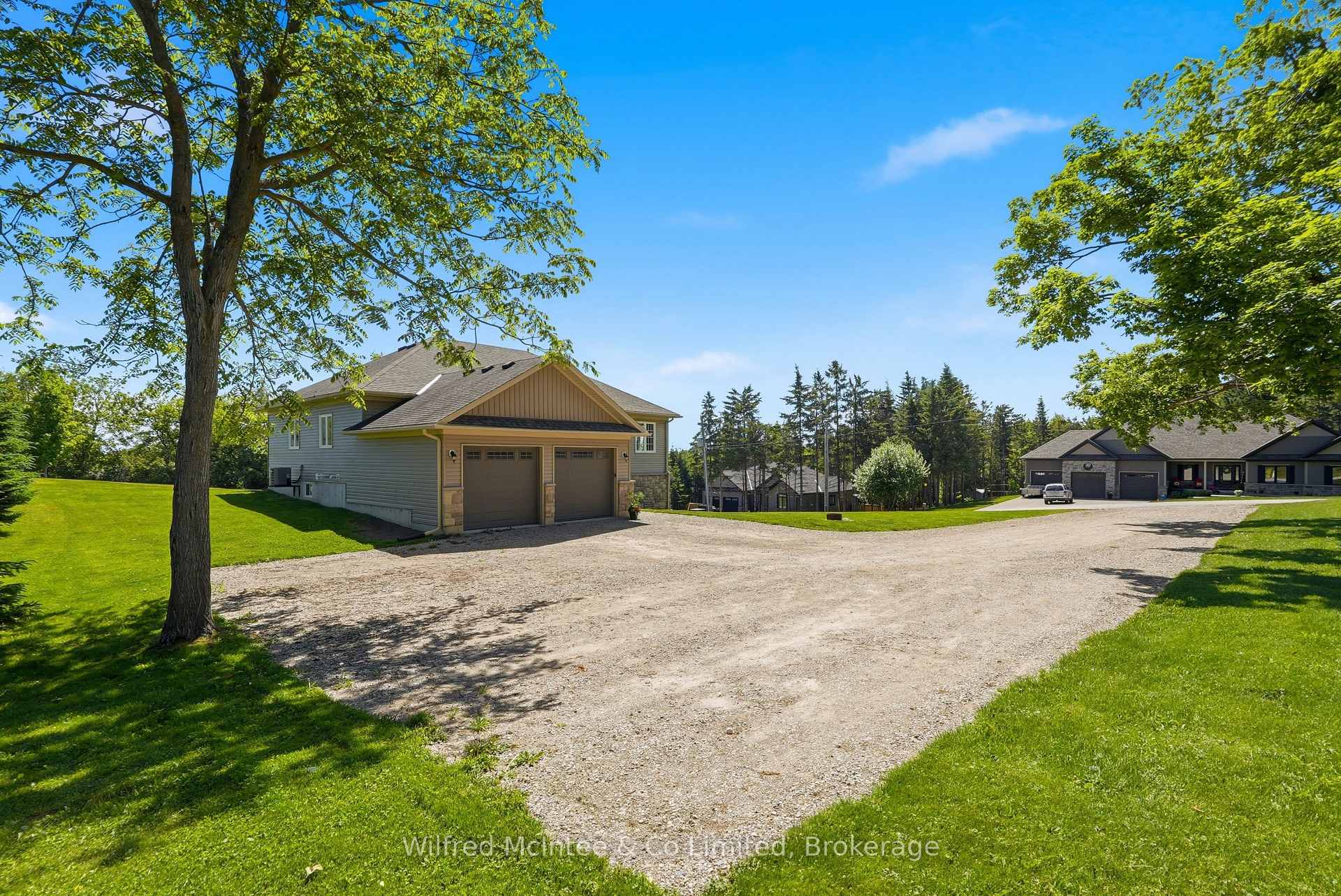 Photo 2 of 29 Church Street, Melancthon, Rural Melancthon — HOMEH