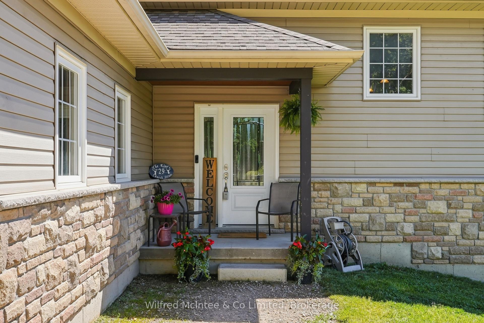 Photo 7 of 29 Church Street, Melancthon, Rural Melancthon — HOMEH