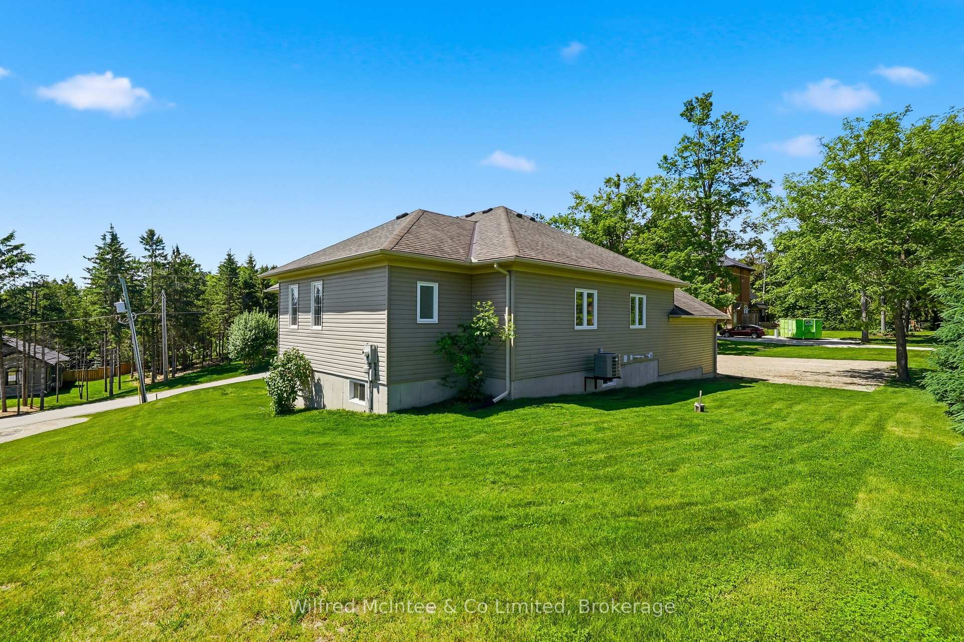 Photo 37 of 29 Church Street, Melancthon, Rural Melancthon — HOMEH