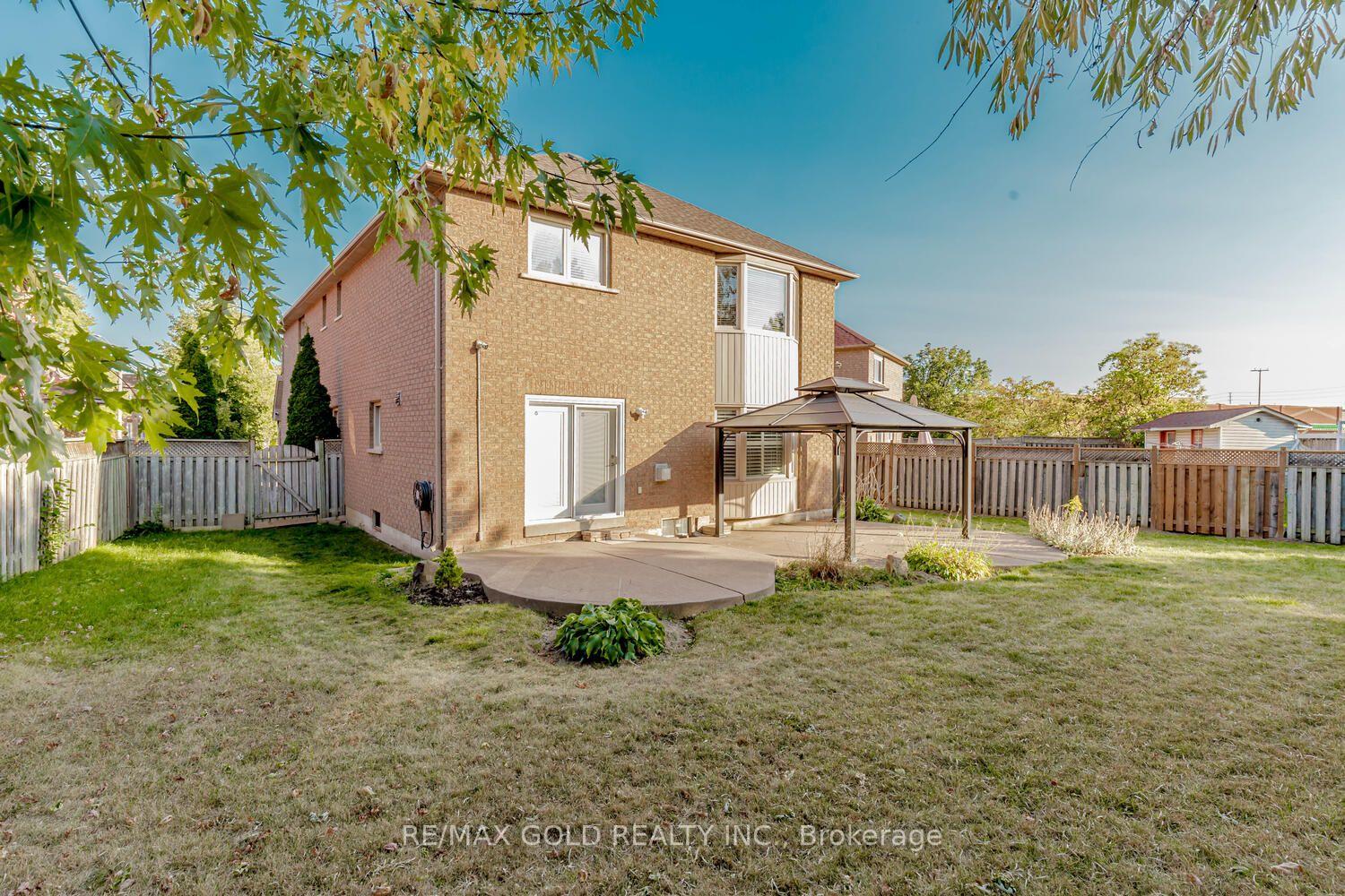 Photo 39 of 72 Chadwick Street, Brampton, Fletcher's West — HOMEH