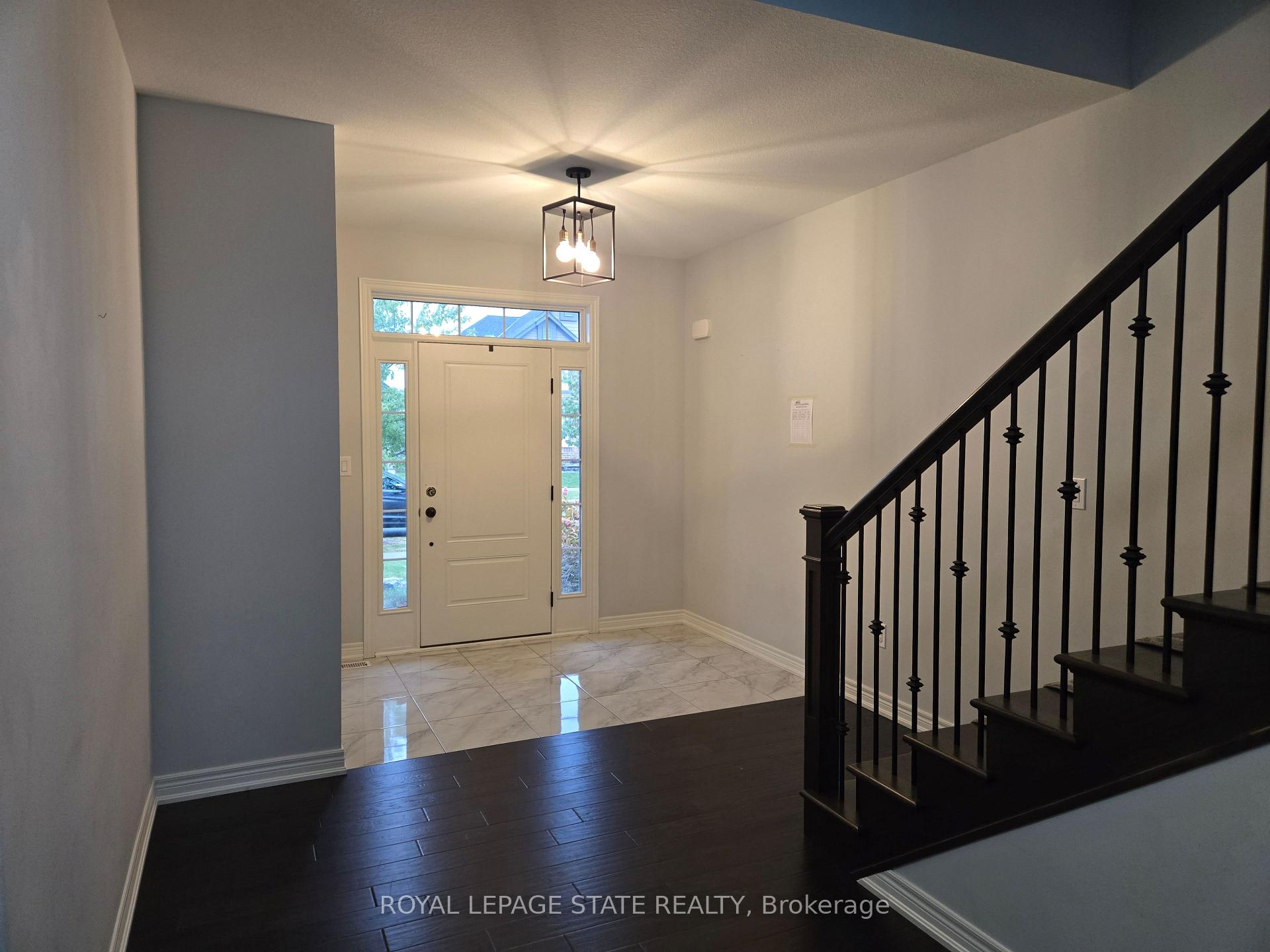 Photo 18 of 132 Lametti Drive, Pelham, Fonthill — HOMEH