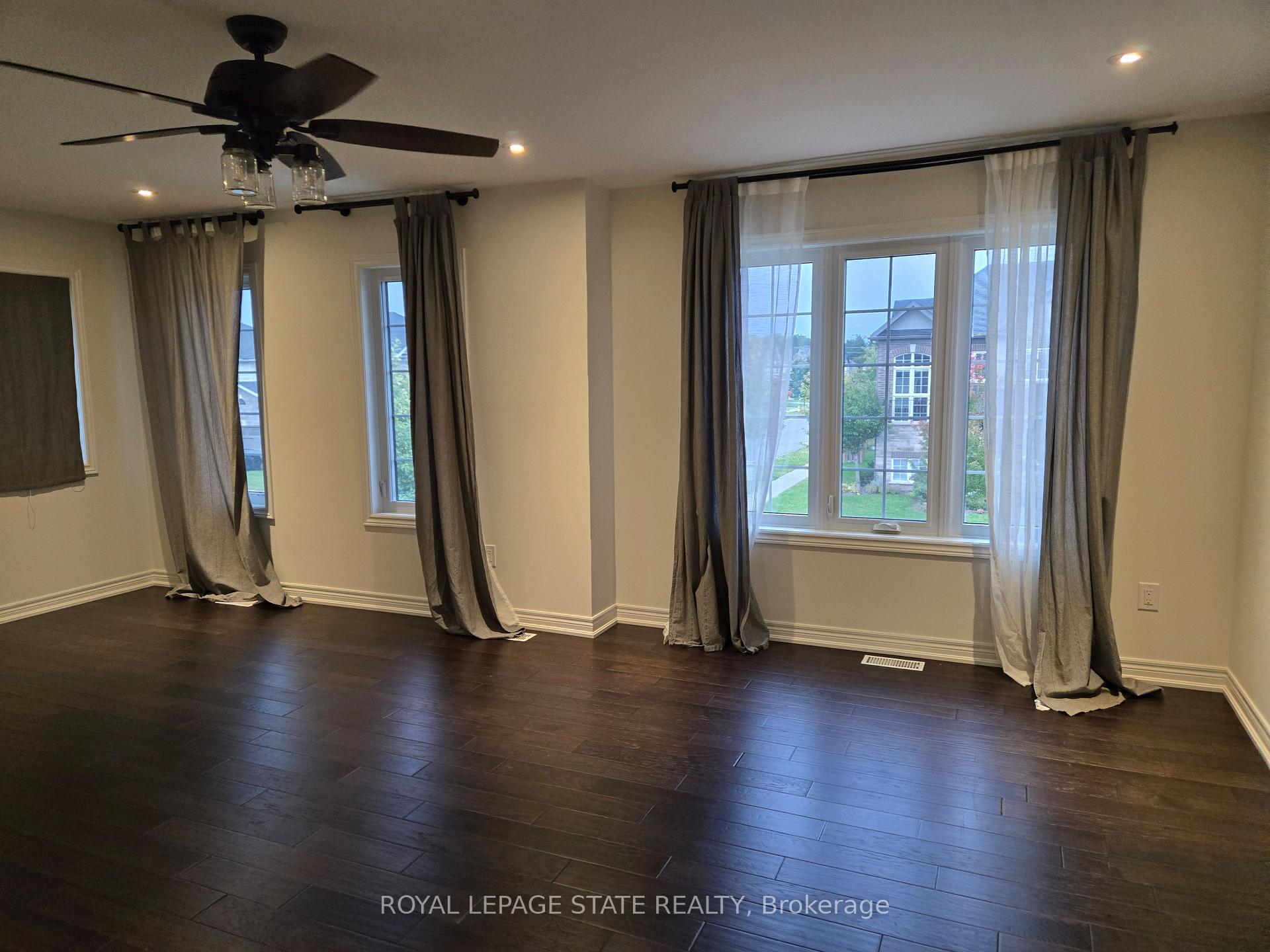 Photo 21 of 132 Lametti Drive, Pelham, Fonthill — HOMEH