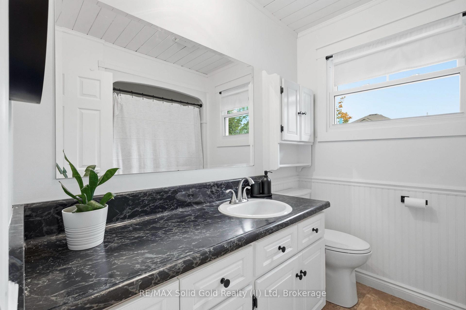 Photo 14 of 91 Mill Street E, Perth East, Milverton — HOMEH