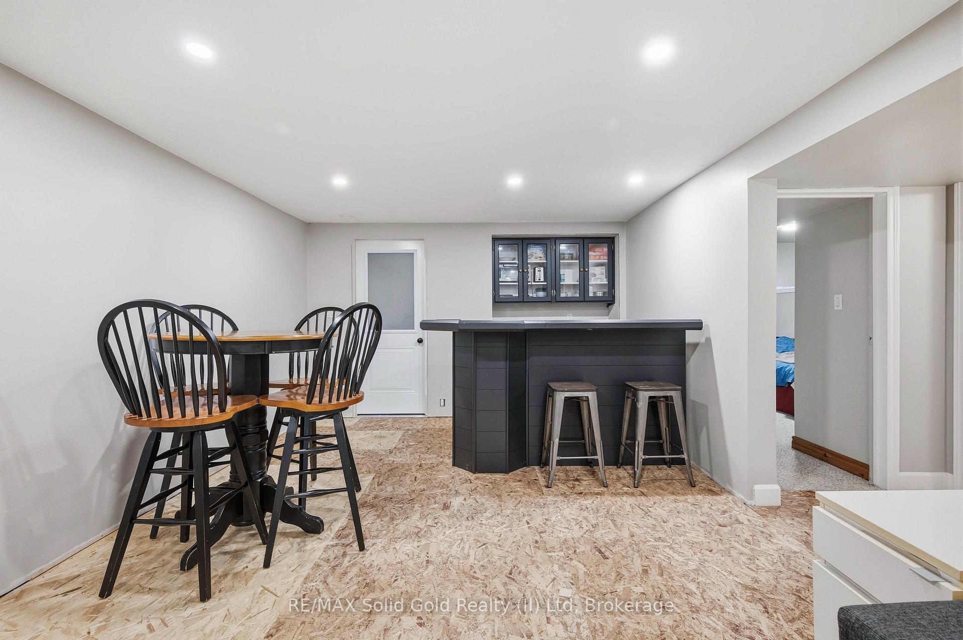 Photo 19 of 91 Mill Street E, Perth East, Milverton — HOMEH
