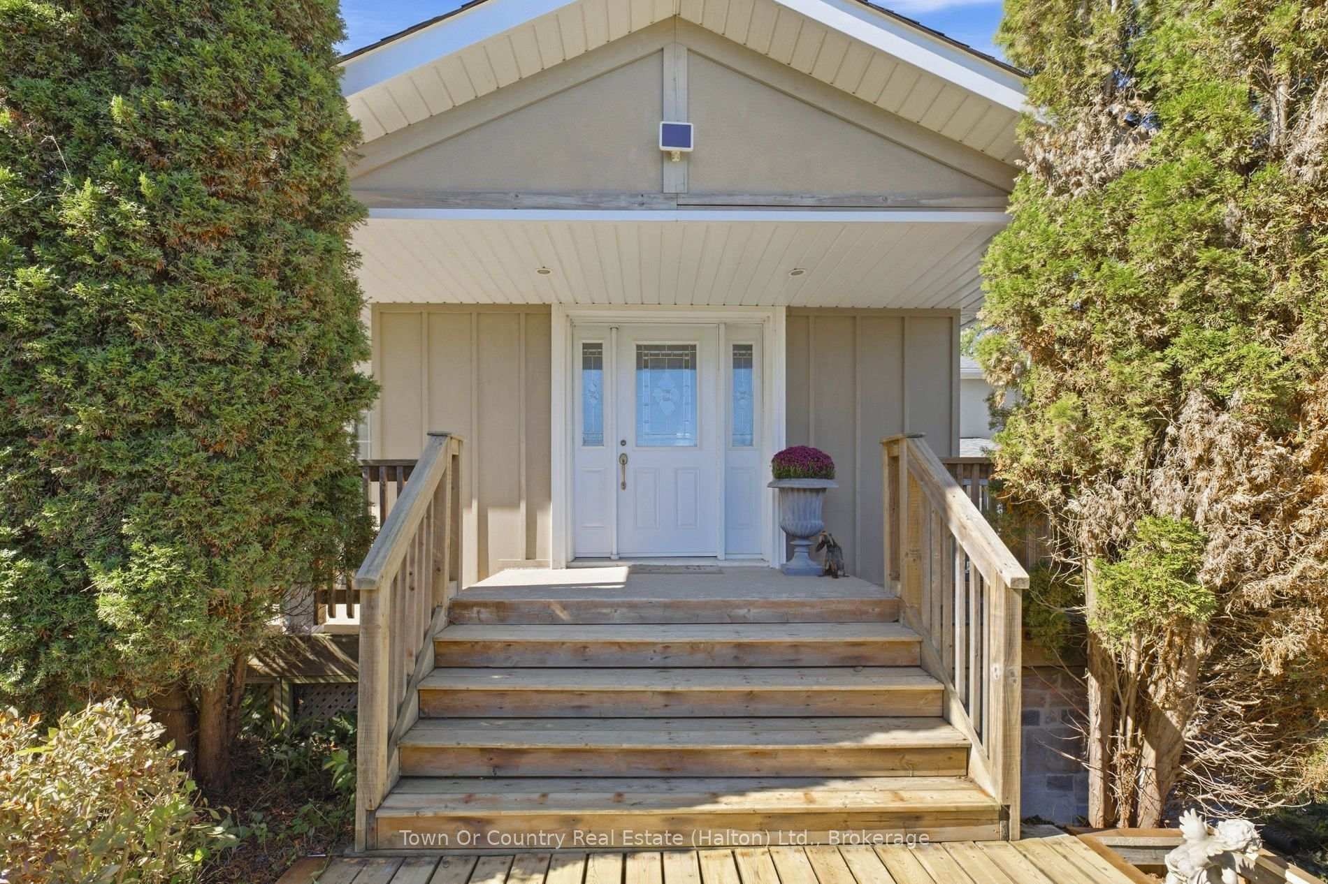 Photo 6 of 634424 Hurontario Street, Mono, Rural Mono — HOMEH