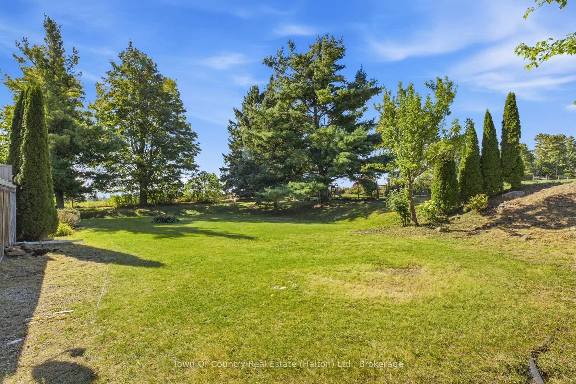 Photo 11 of 634424 Hurontario Street, Mono, Rural Mono — HOMEH