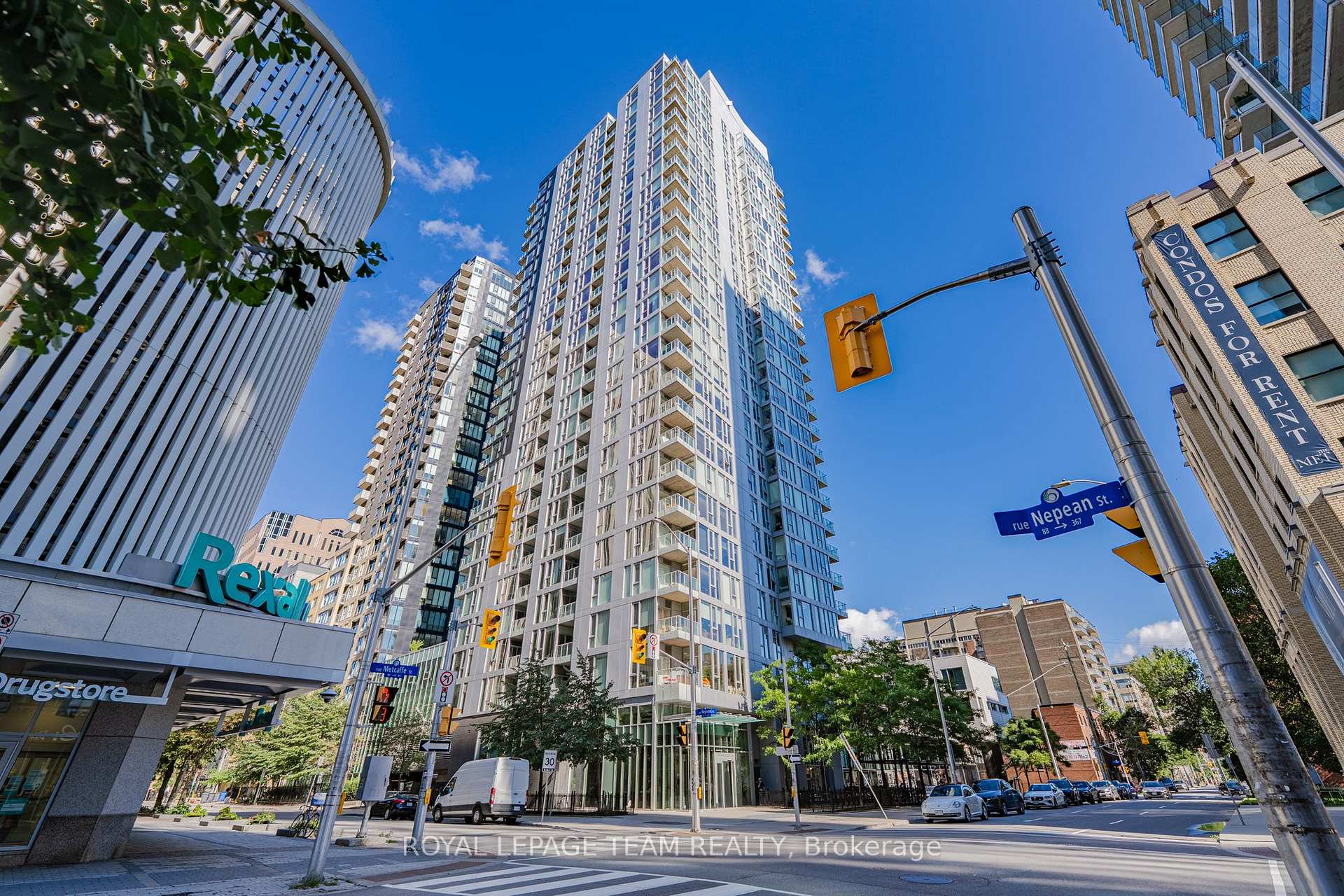 Photo of Unit 407, 179 Metcalfe Street
