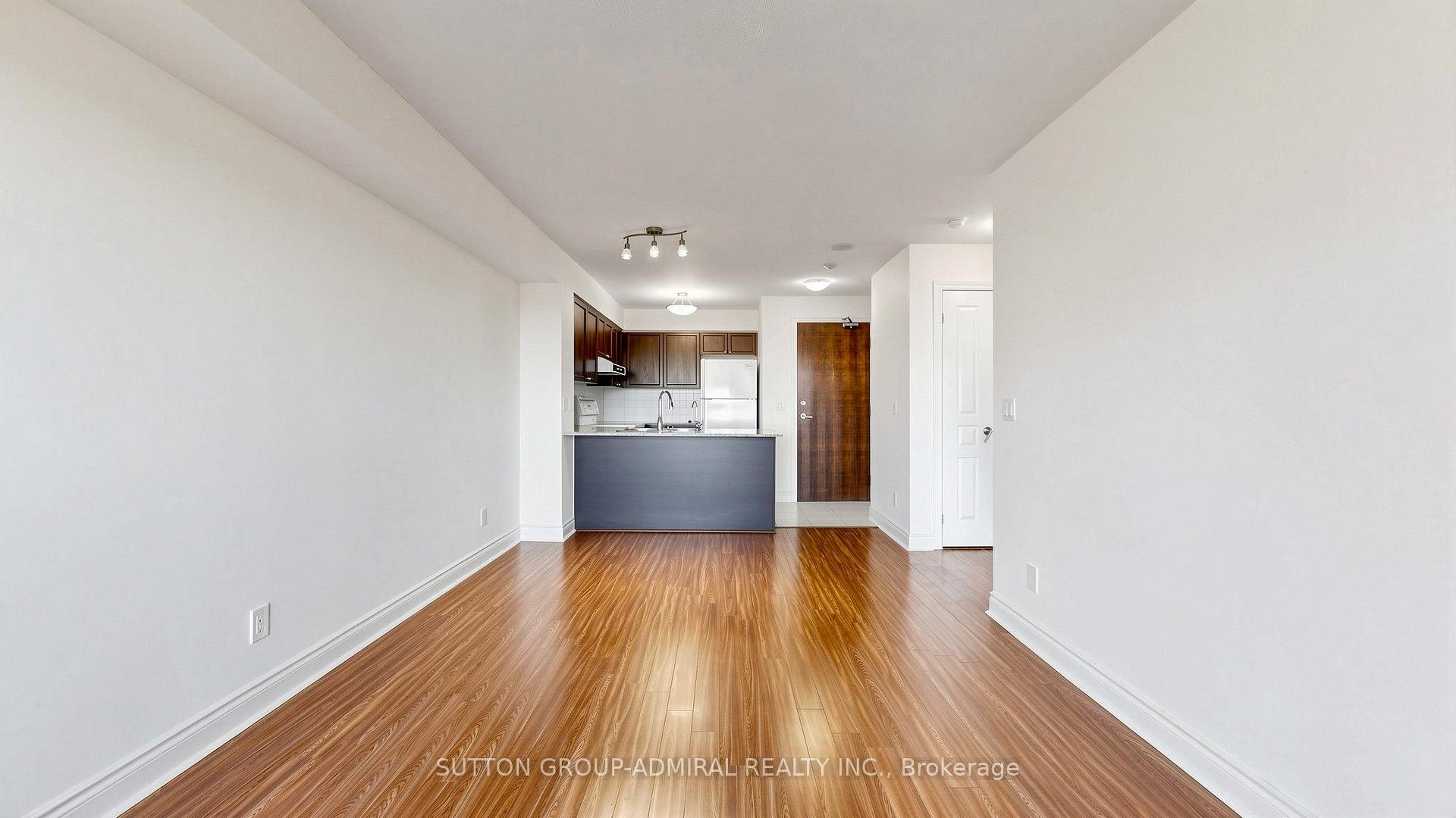 Photo 7 of Unit 806, 7 North Park Road, Vaughan, Beverley Glen — HOMEH