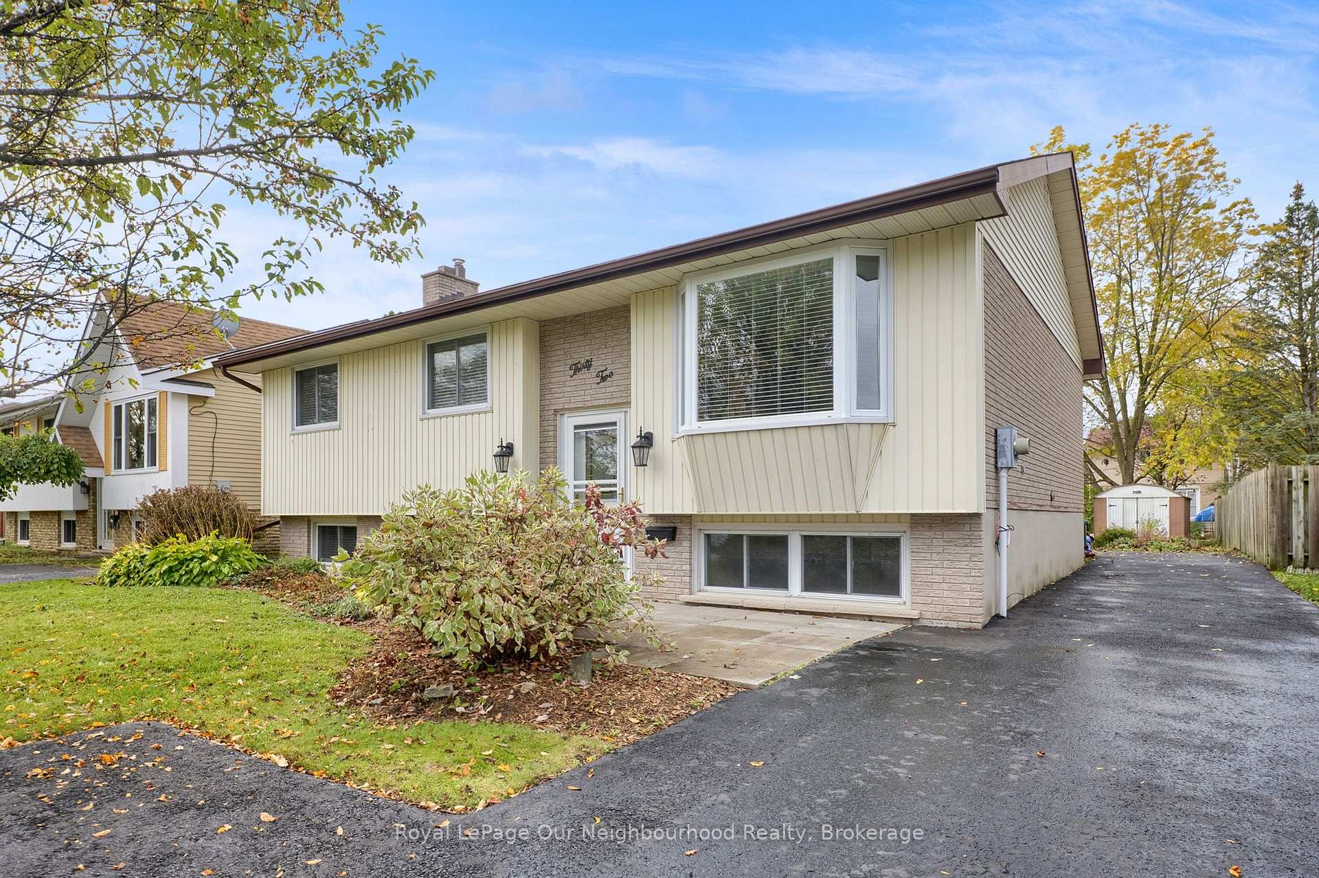 Photo 4 of 32 Alnet Drive, Belleville, Belleville Ward — HOMEH