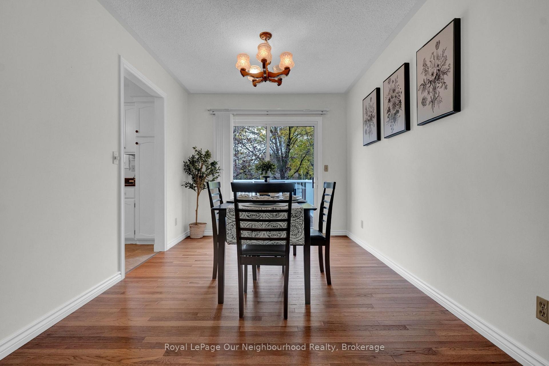 Photo 10 of 32 Alnet Drive, Belleville, Belleville Ward — HOMEH