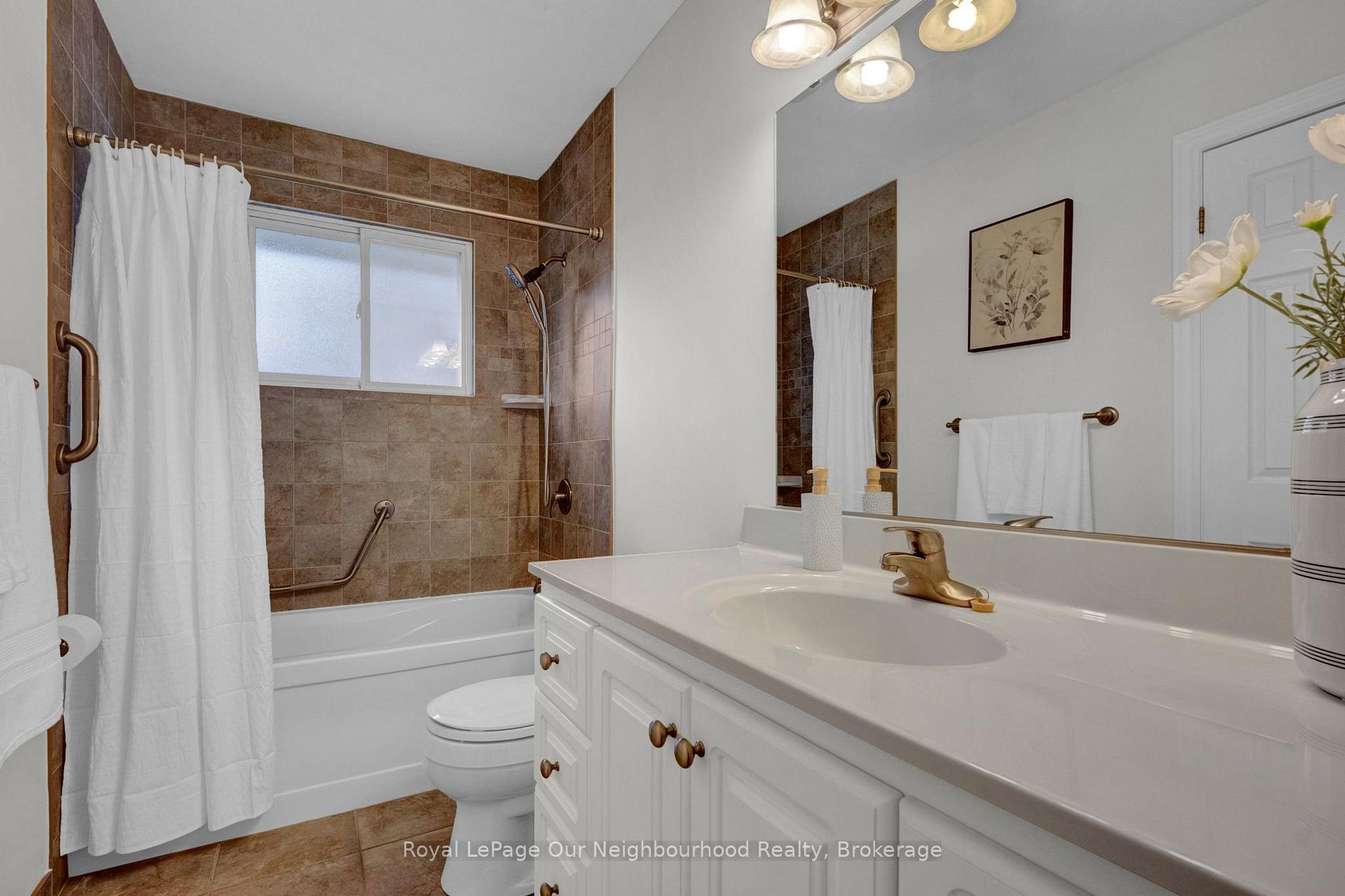 Photo 16 of 32 Alnet Drive, Belleville, Belleville Ward — HOMEH