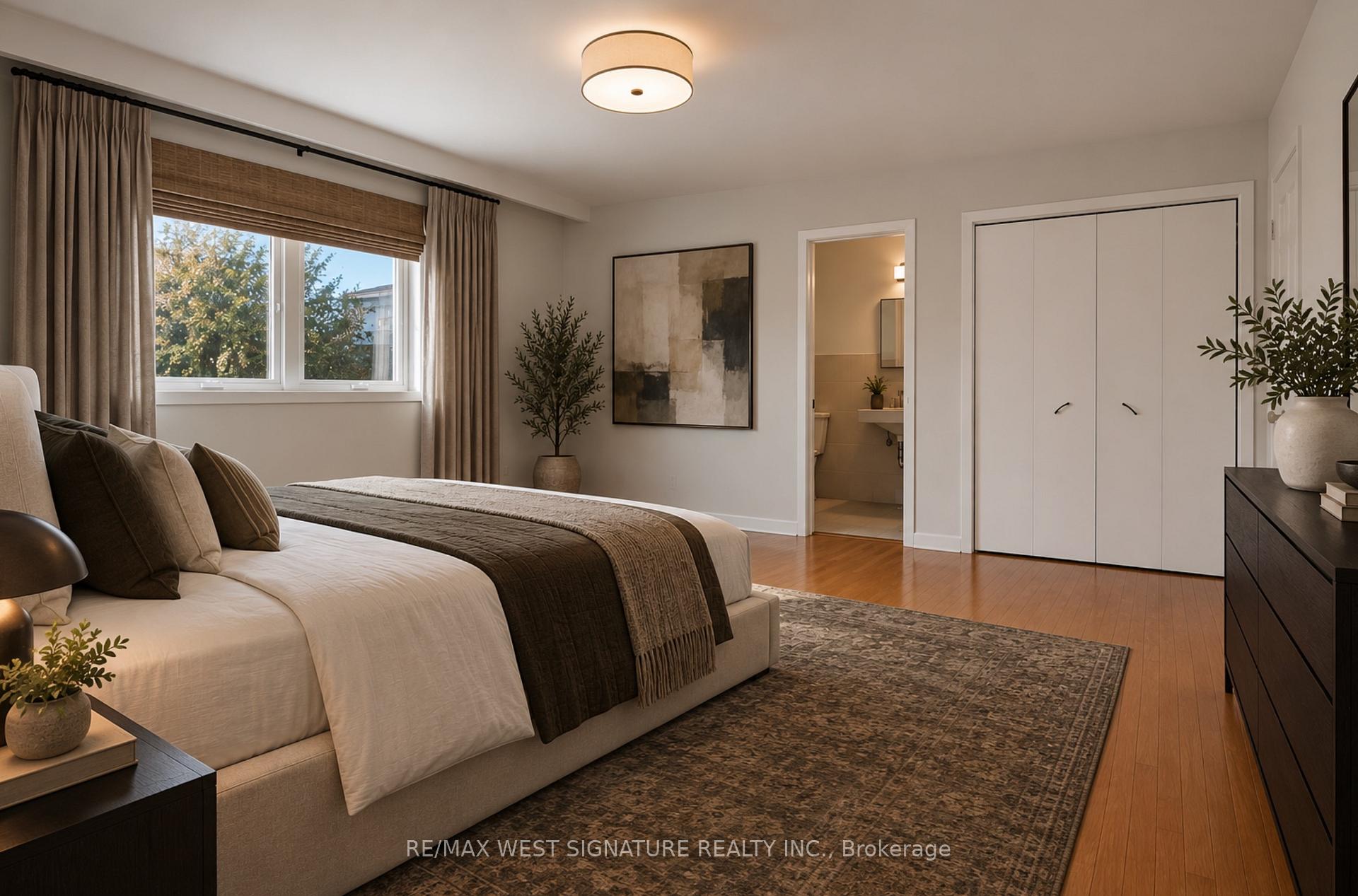 Photo 11 of 28 Bluehaven Crescent, North York, Humbermede — HOMEH