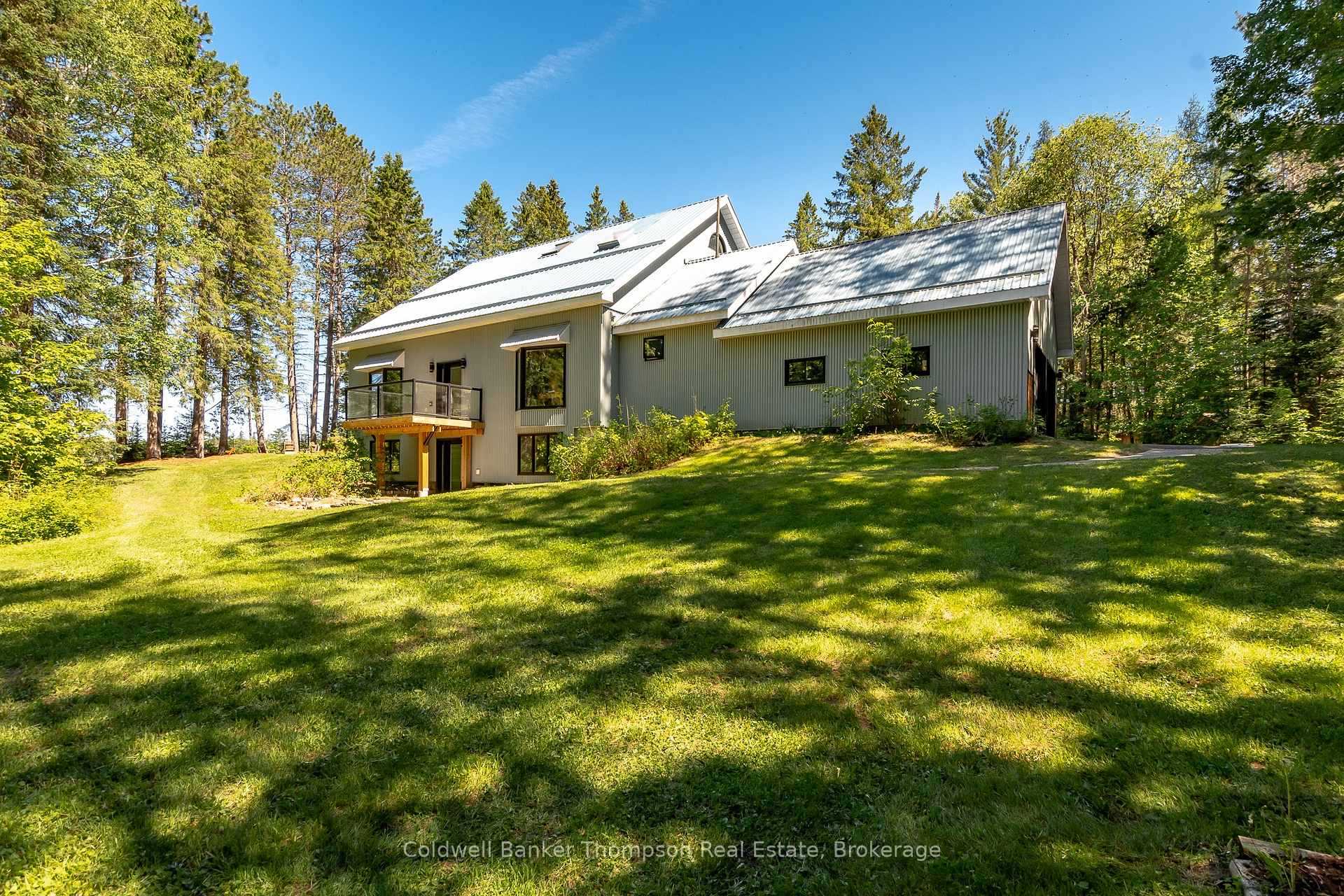 Photo of 1095 Williamsport Road