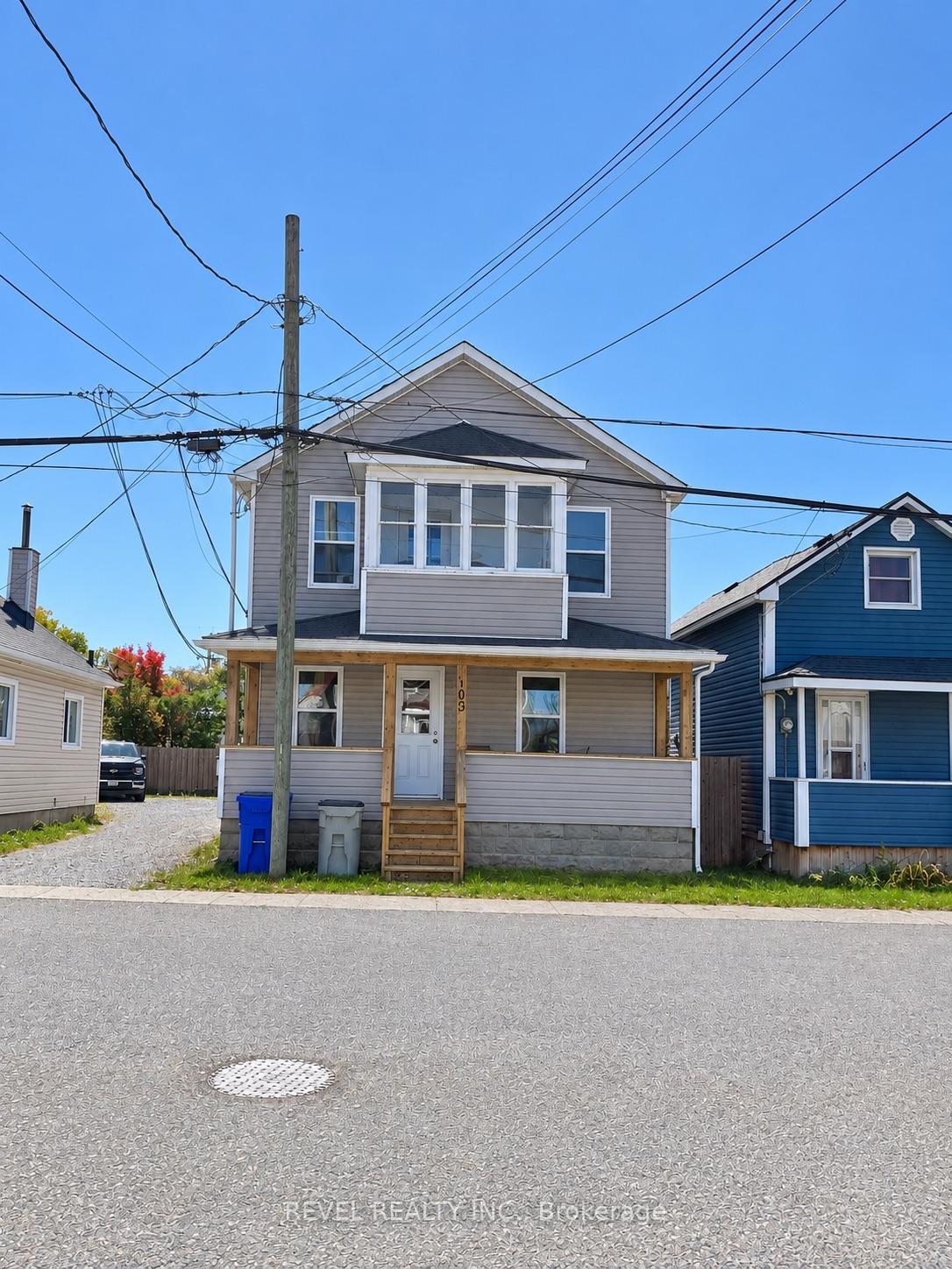 Front of 103 Commercial Avenue