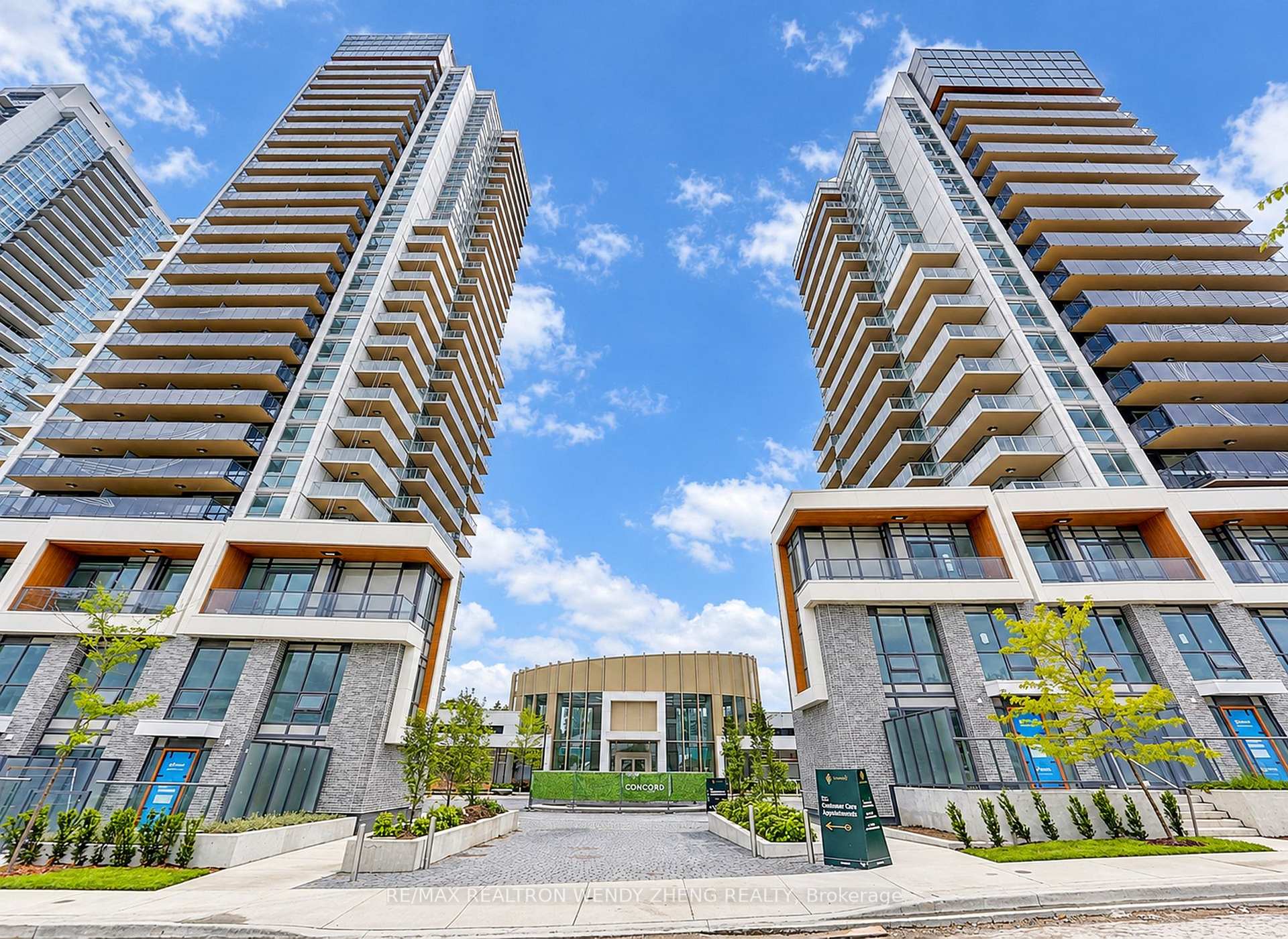 Photo 2 of Unit 2802, 27 Mcmahon Drive, North York, Bayview Village — HOMEH