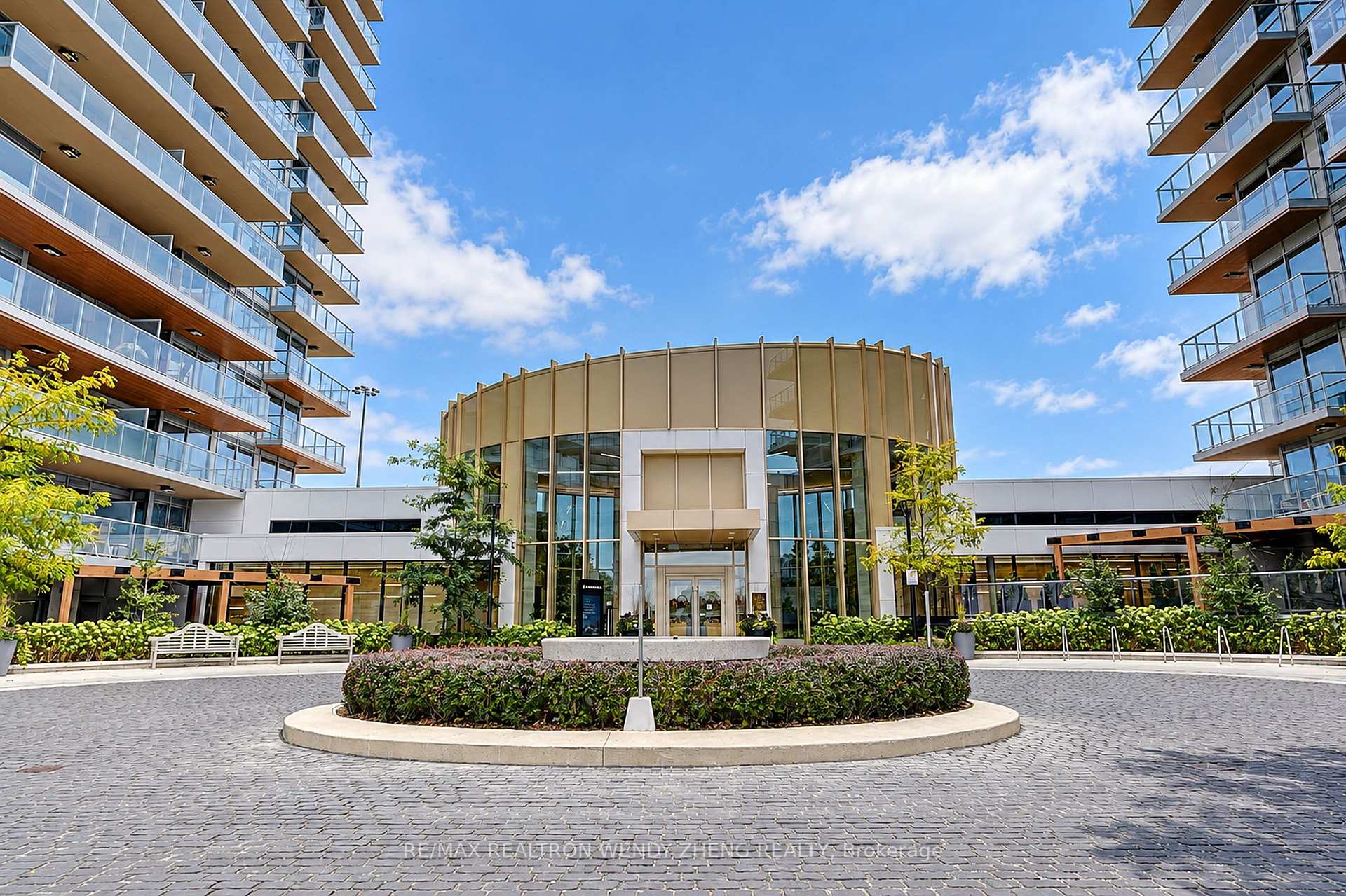 Photo 3 of Unit 2802, 27 Mcmahon Drive, North York, Bayview Village — HOMEH