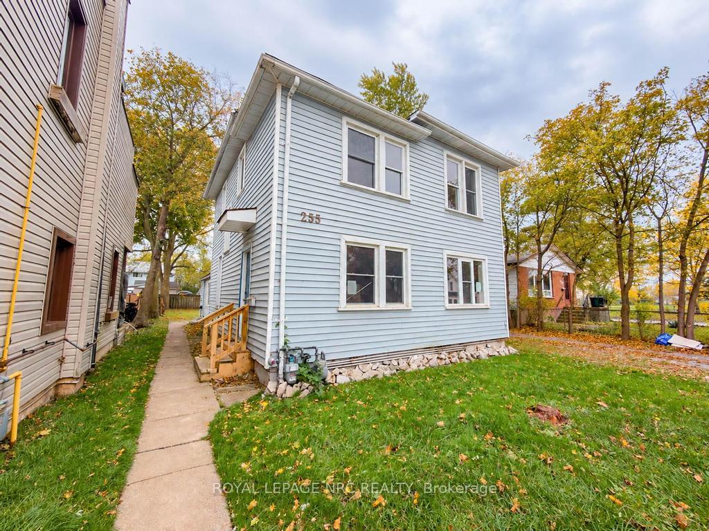 Photo of 255 Jarvis Street