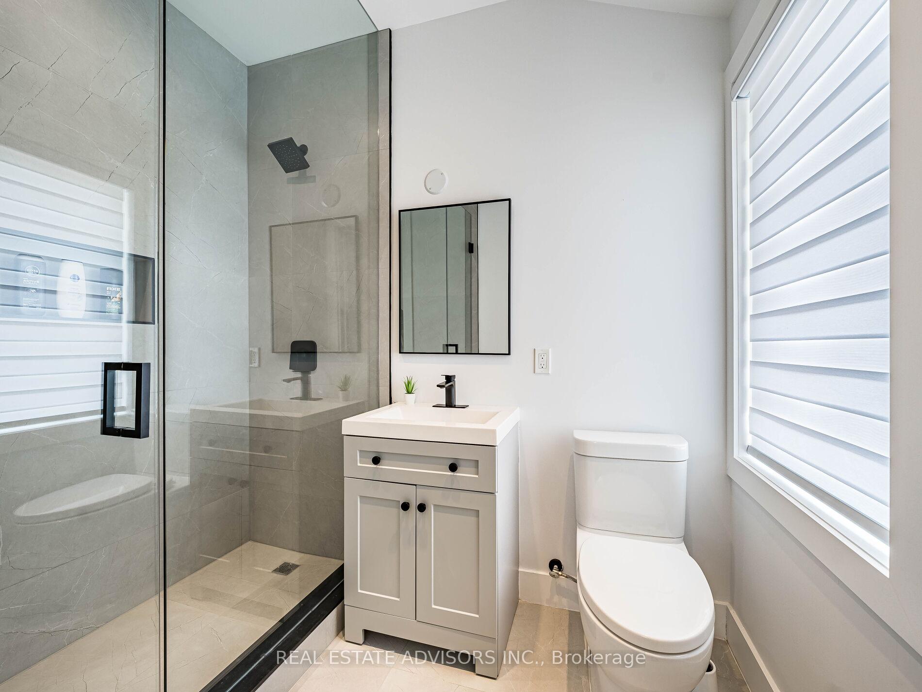 Photo 18 of 29 Ranwood Drive, North York, Humberlea-Pelmo Park — HOMEH