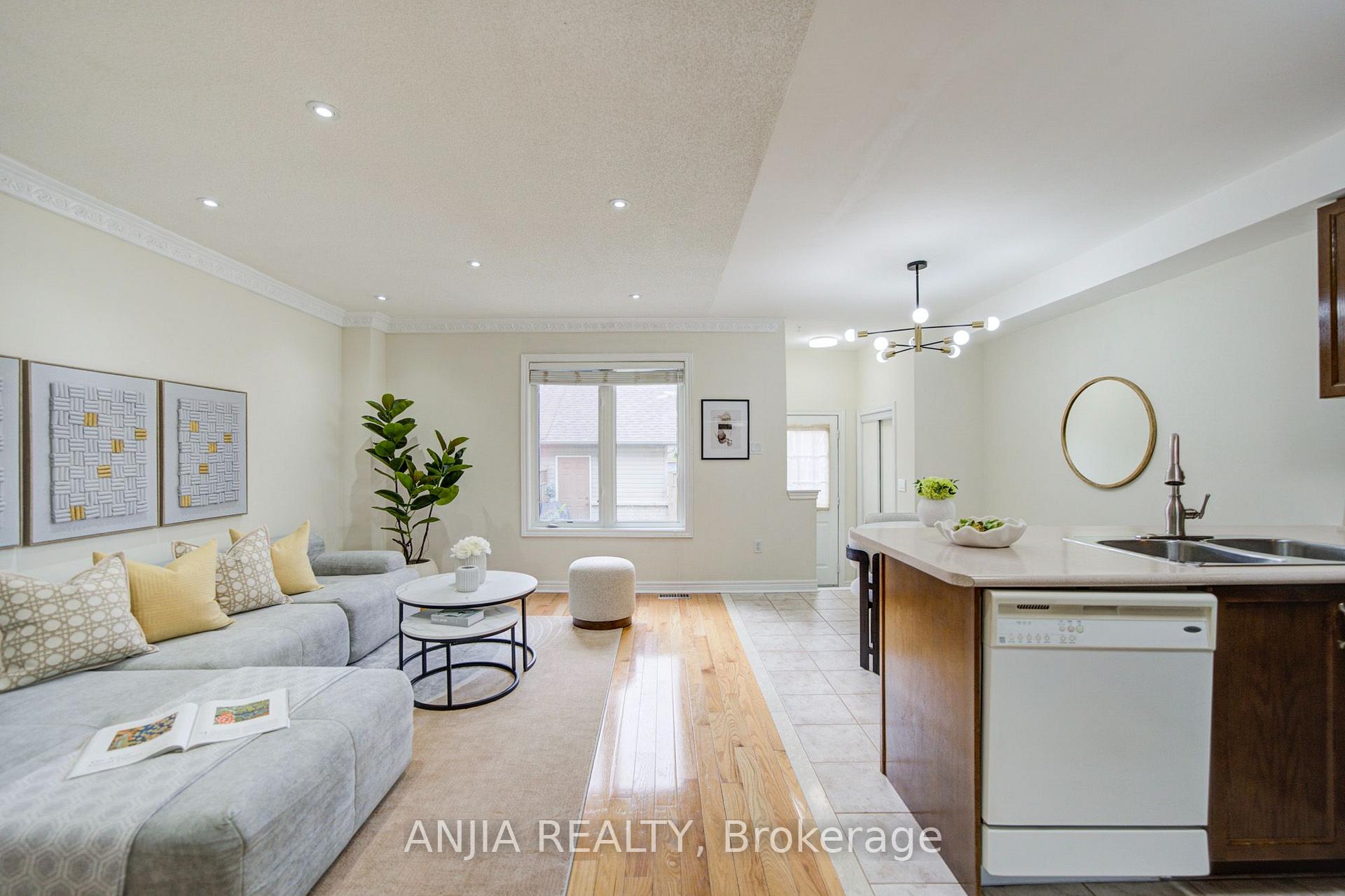 Photo 12 of 2035 Bur Oak Avenue, Markham, Greensborough — HOMEH