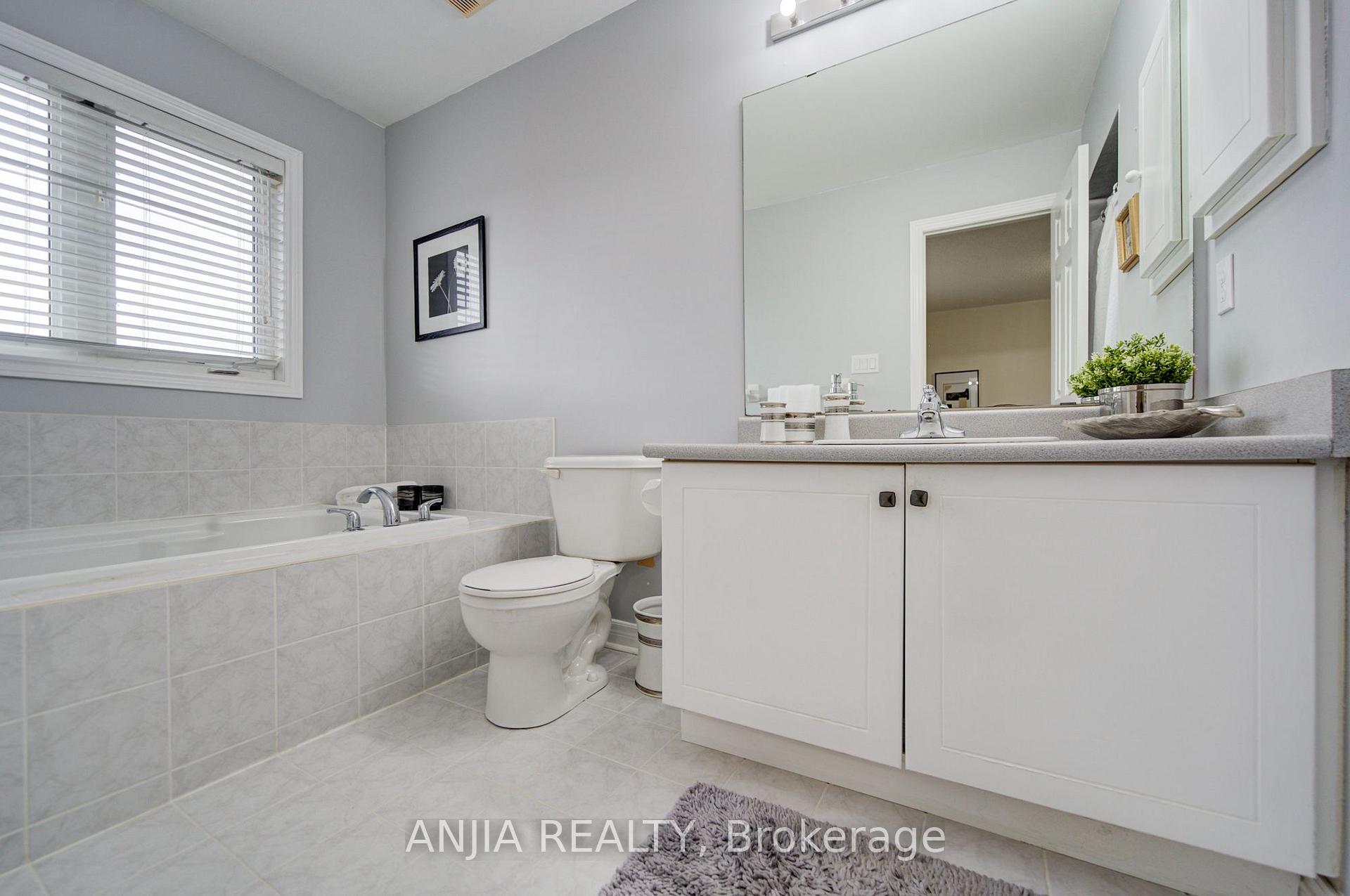Photo 29 of 2035 Bur Oak Avenue, Markham, Greensborough — HOMEH
