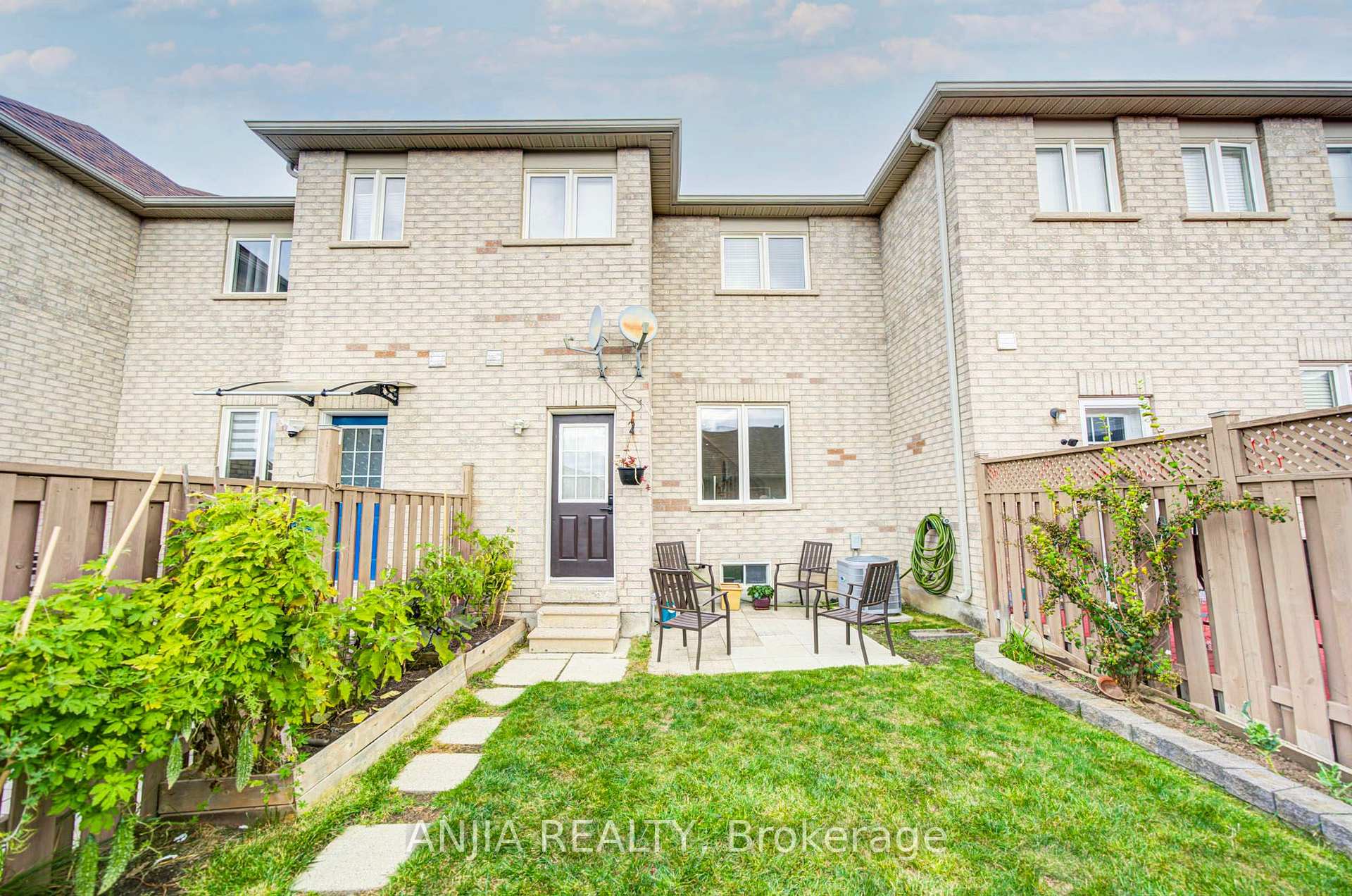 Photo 38 of 2035 Bur Oak Avenue, Markham, Greensborough — HOMEH