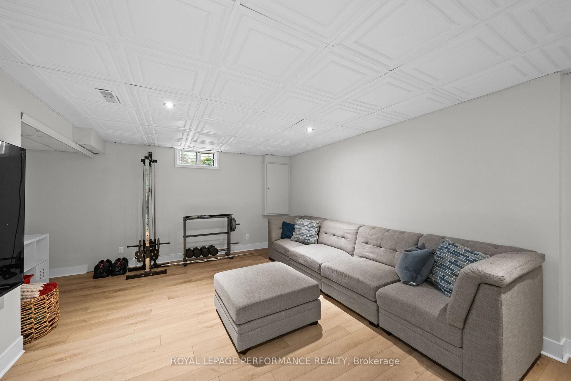 Photo 35 of 550 Foxview Place, Ottawa, CFB Rockcliffe and Area — HOMEH