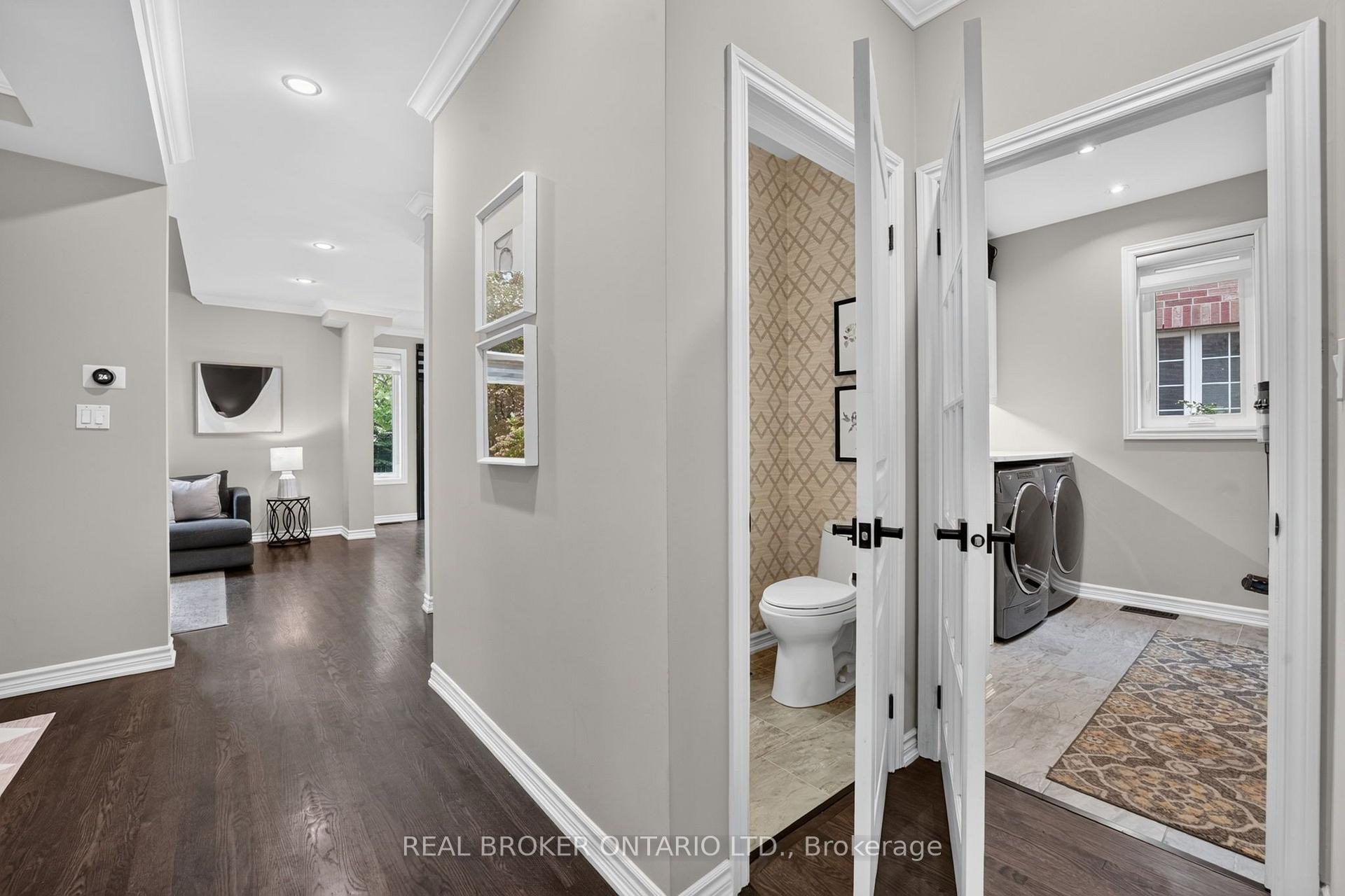 Photo 23 of 2243 Woodcrest Drive, Oakville, Westmount — HOMEH