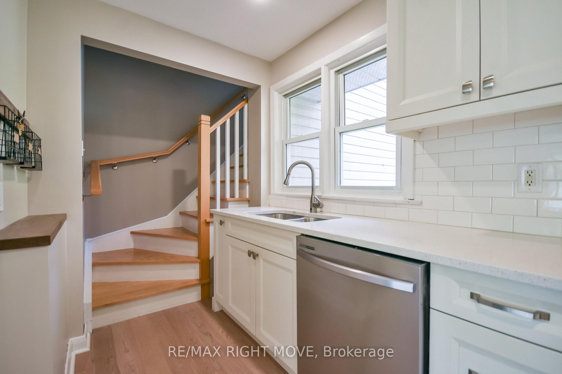 Photo 10 of 10 Letitia Street, Barrie, Sunnidale — HOMEH