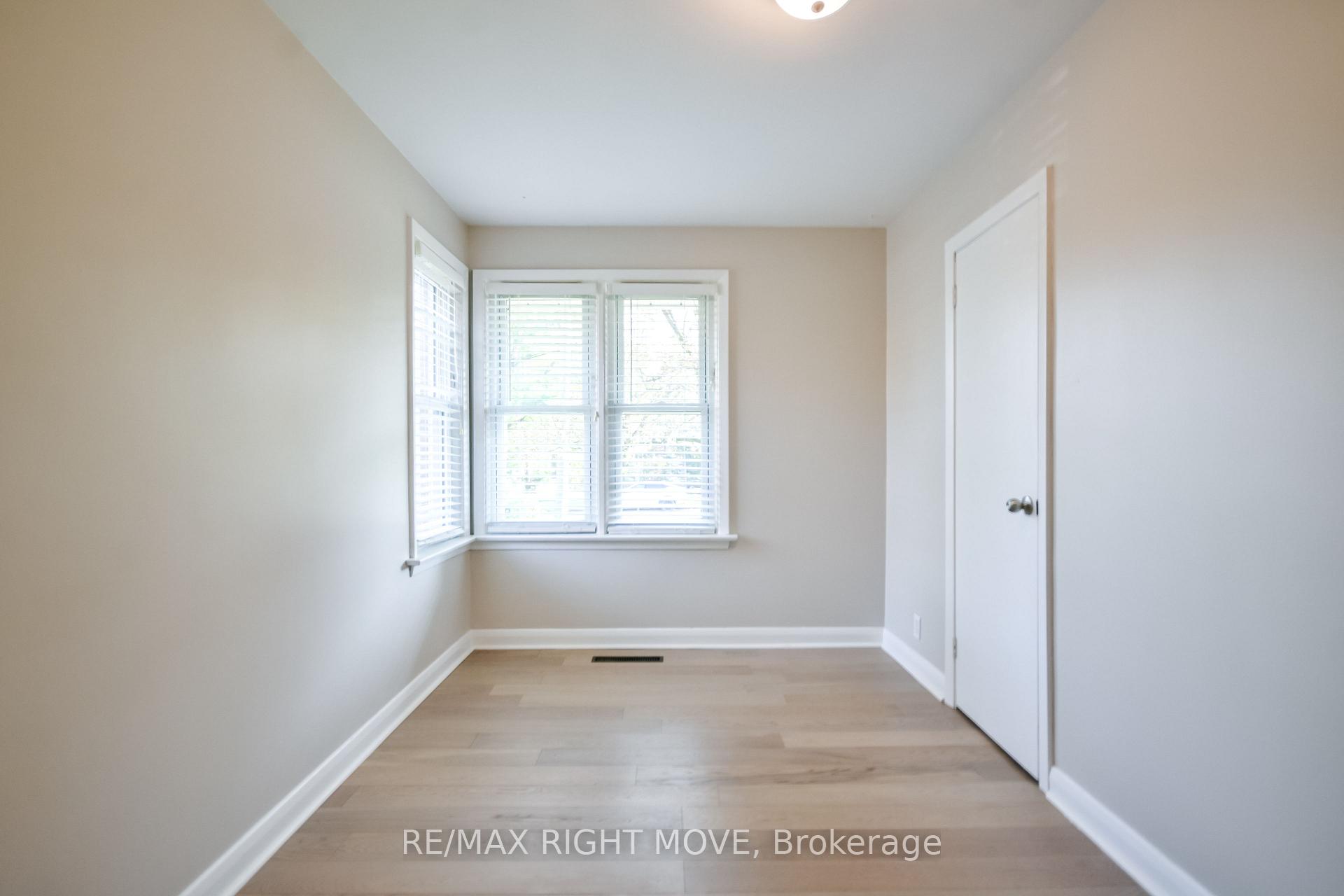 Photo 17 of 10 Letitia Street, Barrie, Sunnidale — HOMEH