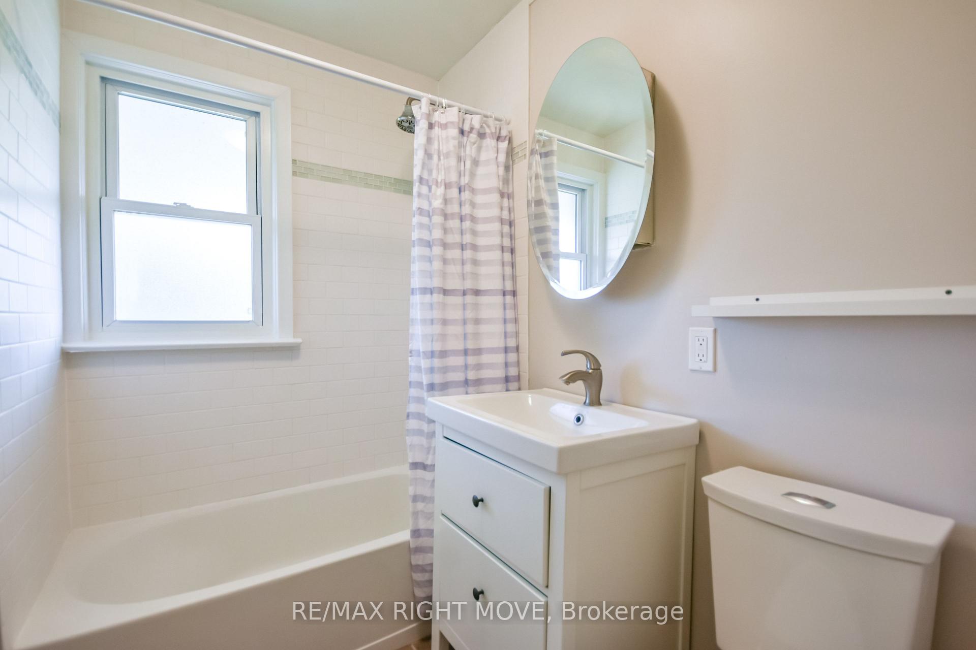 Photo 19 of 10 Letitia Street, Barrie, Sunnidale — HOMEH