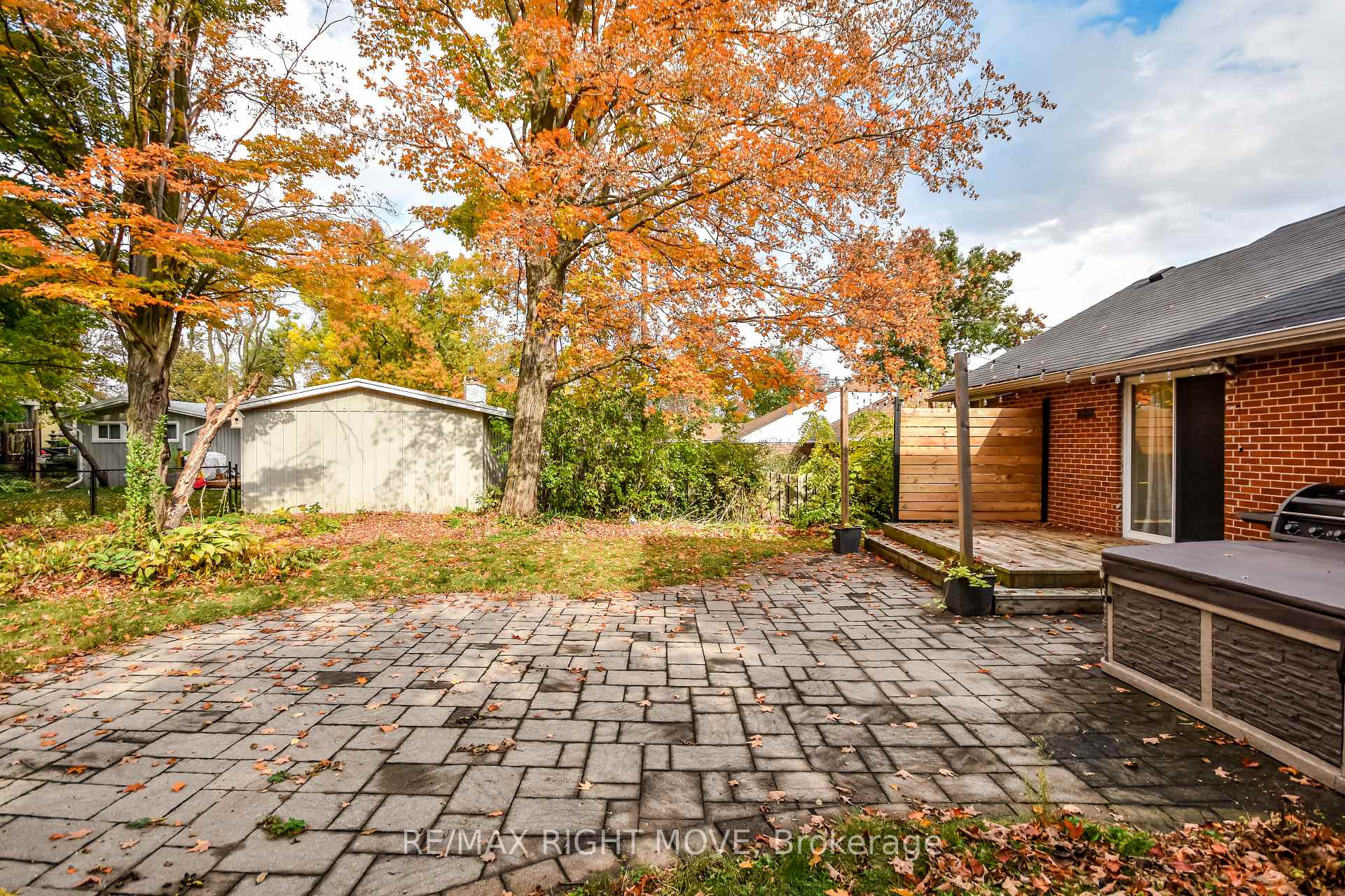 Photo 36 of 10 Letitia Street, Barrie, Sunnidale — HOMEH