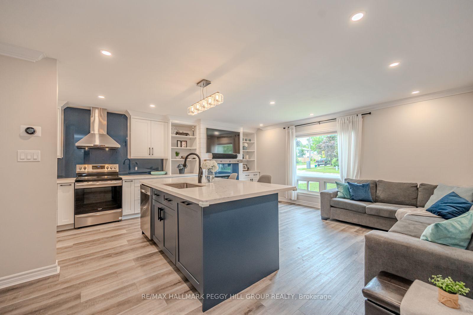 Photo 1 of 29 Shelley Lane, Barrie, Letitia Heights — HOMEH