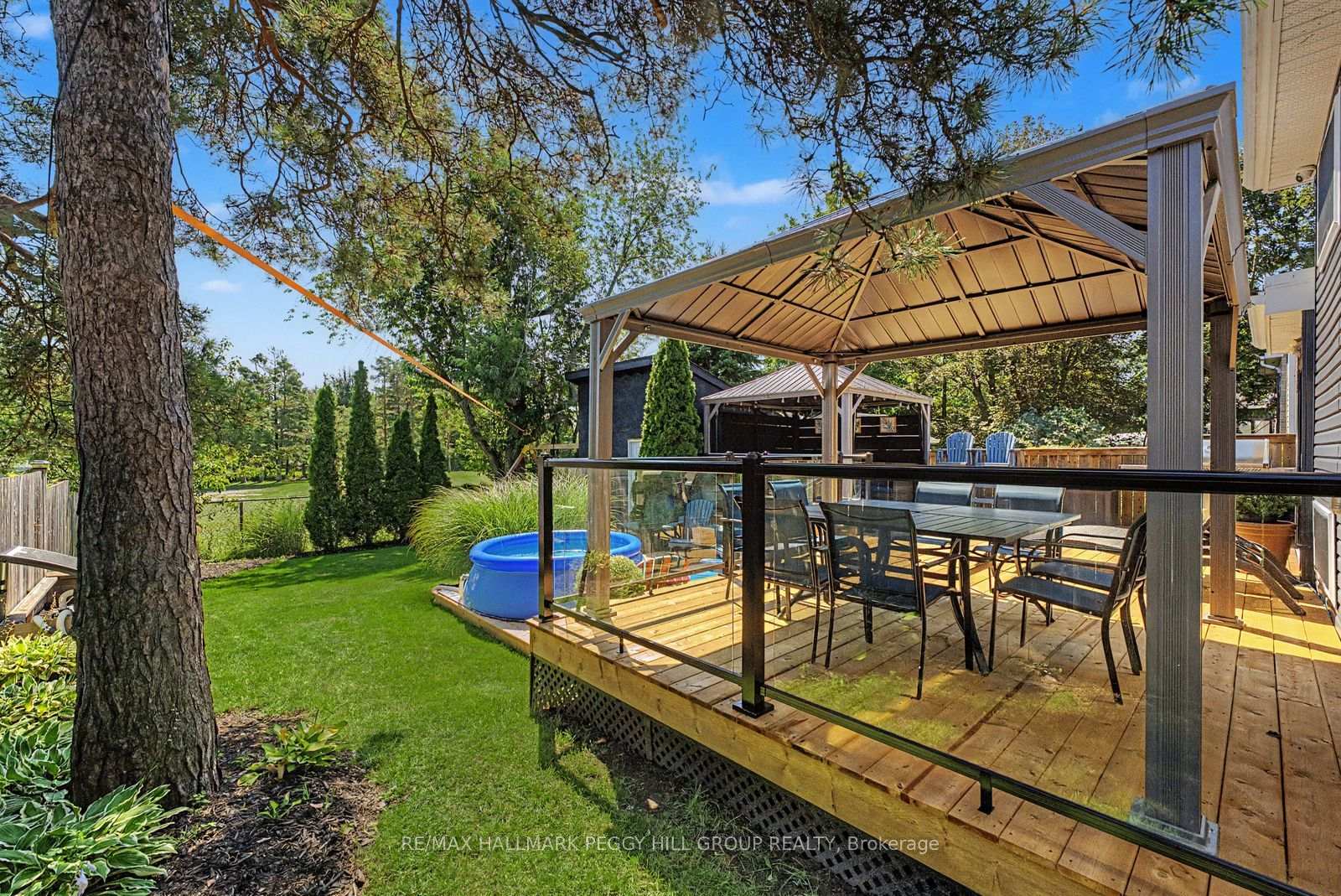 Photo 17 of 29 Shelley Lane, Barrie, Letitia Heights — HOMEH