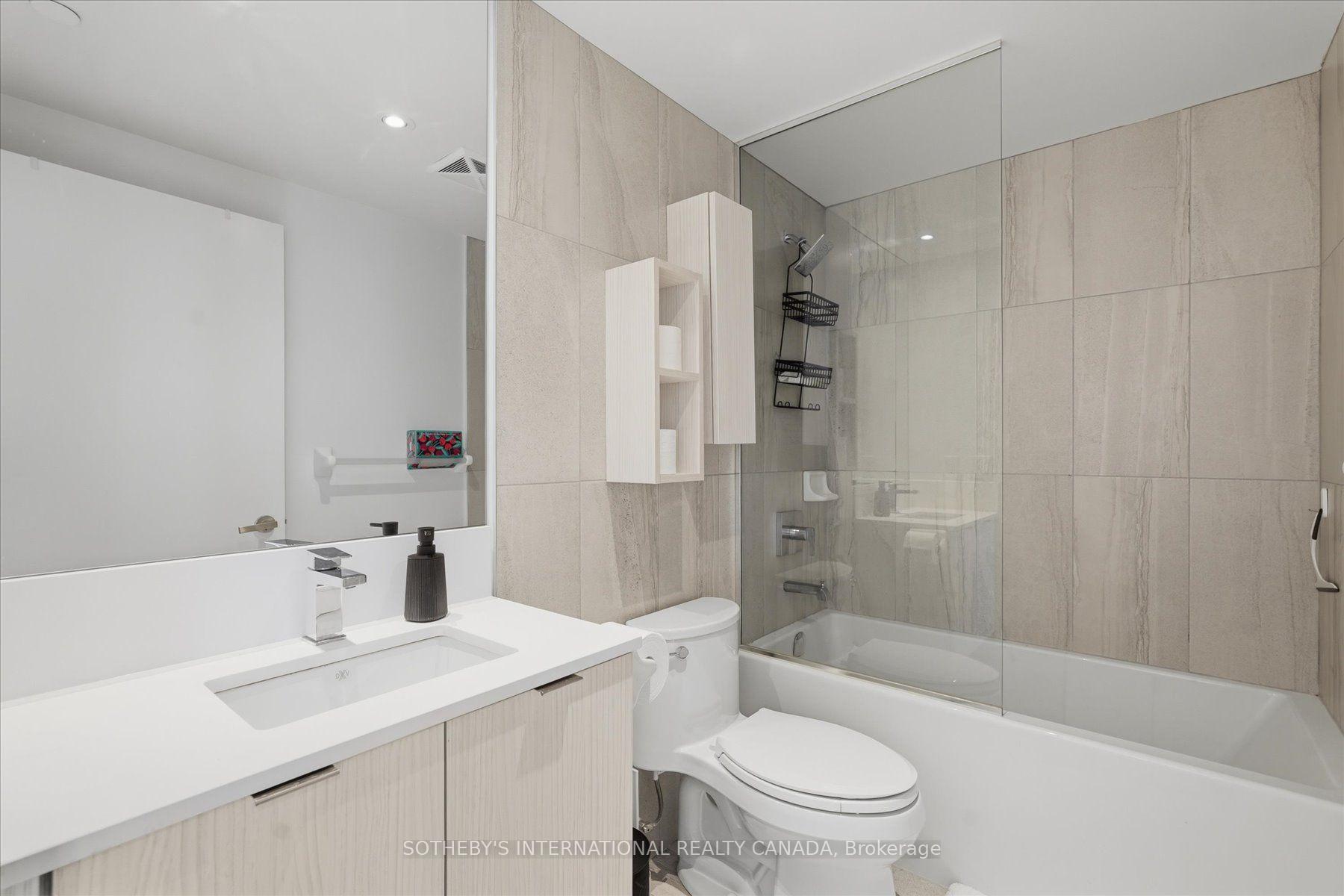 Photo 18 of Unit 2307, 195 Redpath Avenue, Toronto, Mount Pleasant West — HOMEH