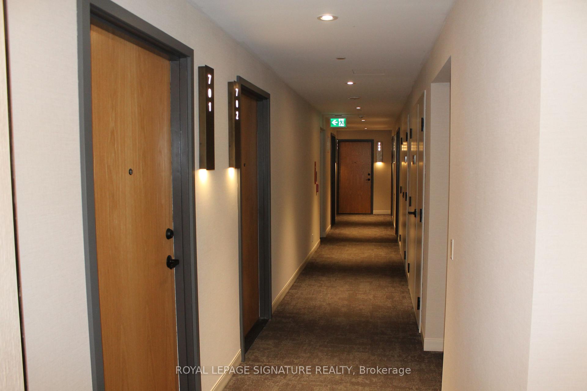 Photo 3 of Unit C701, 8 Beverley Glen Boulevard, Vaughan, Beverley Glen — HOMEH