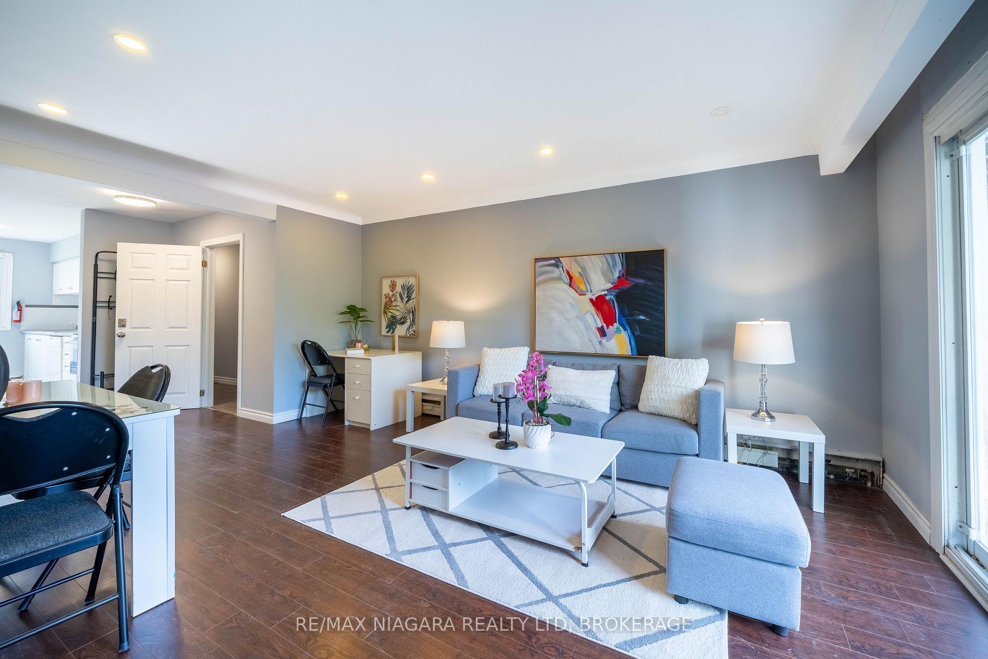 Photo 6 of 293-195 Glenridge Avenue, St. Catharines, Glendale/Glenridge — HOMEH