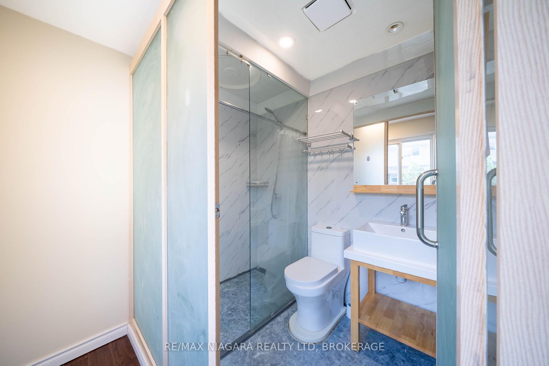 Photo 13 of 293-195 Glenridge Avenue, St. Catharines, Glendale/Glenridge — HOMEH