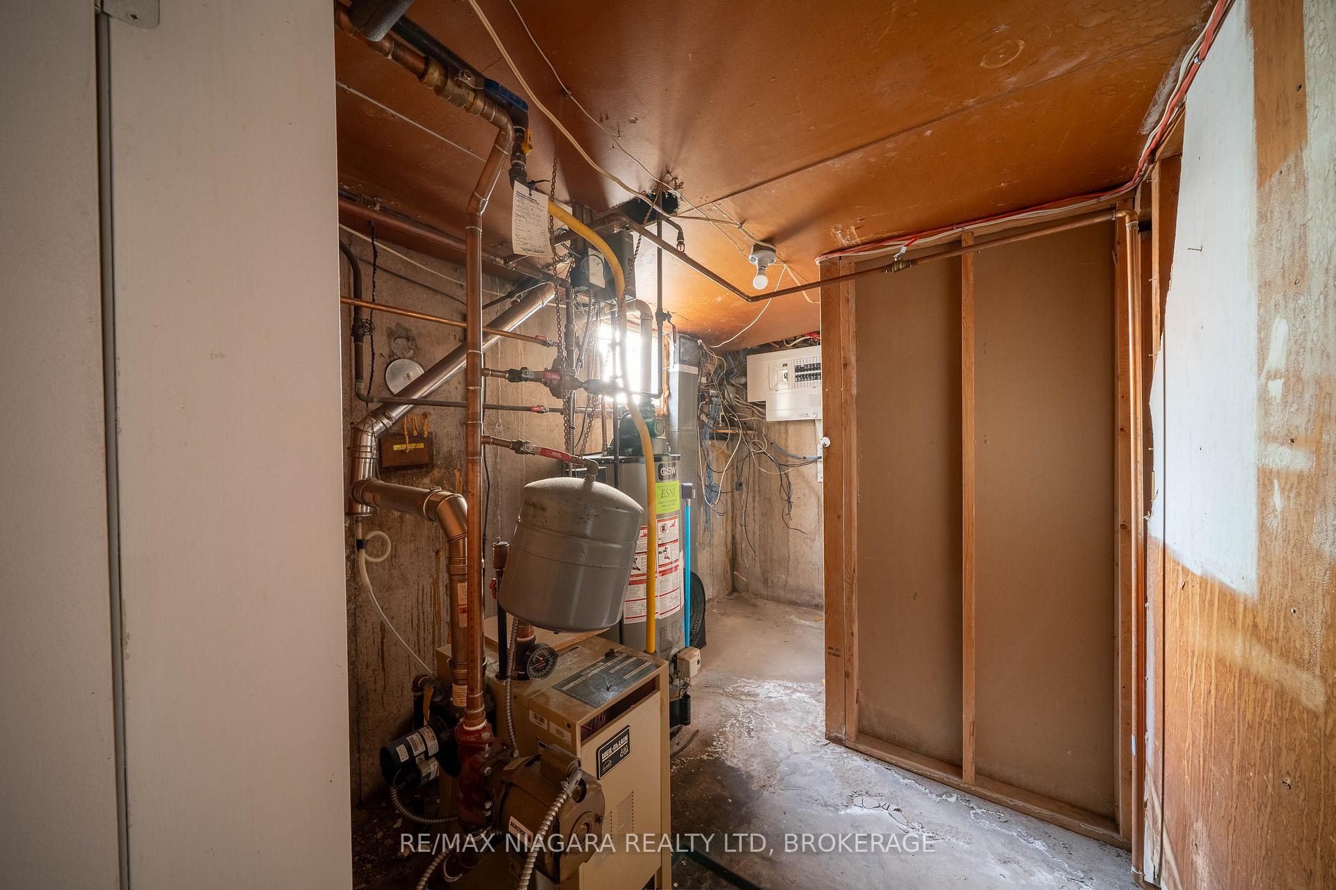 Photo 32 of 293-195 Glenridge Avenue, St. Catharines, Glendale/Glenridge — HOMEH
