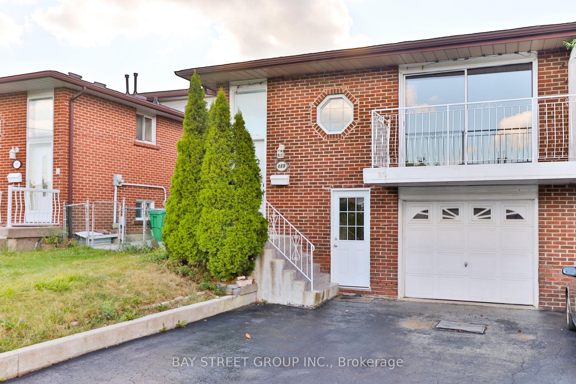 Photo 1 of Unit Upper Unit, 489 Fergo Avenue, Mississauga, Cooksville — HOMEH