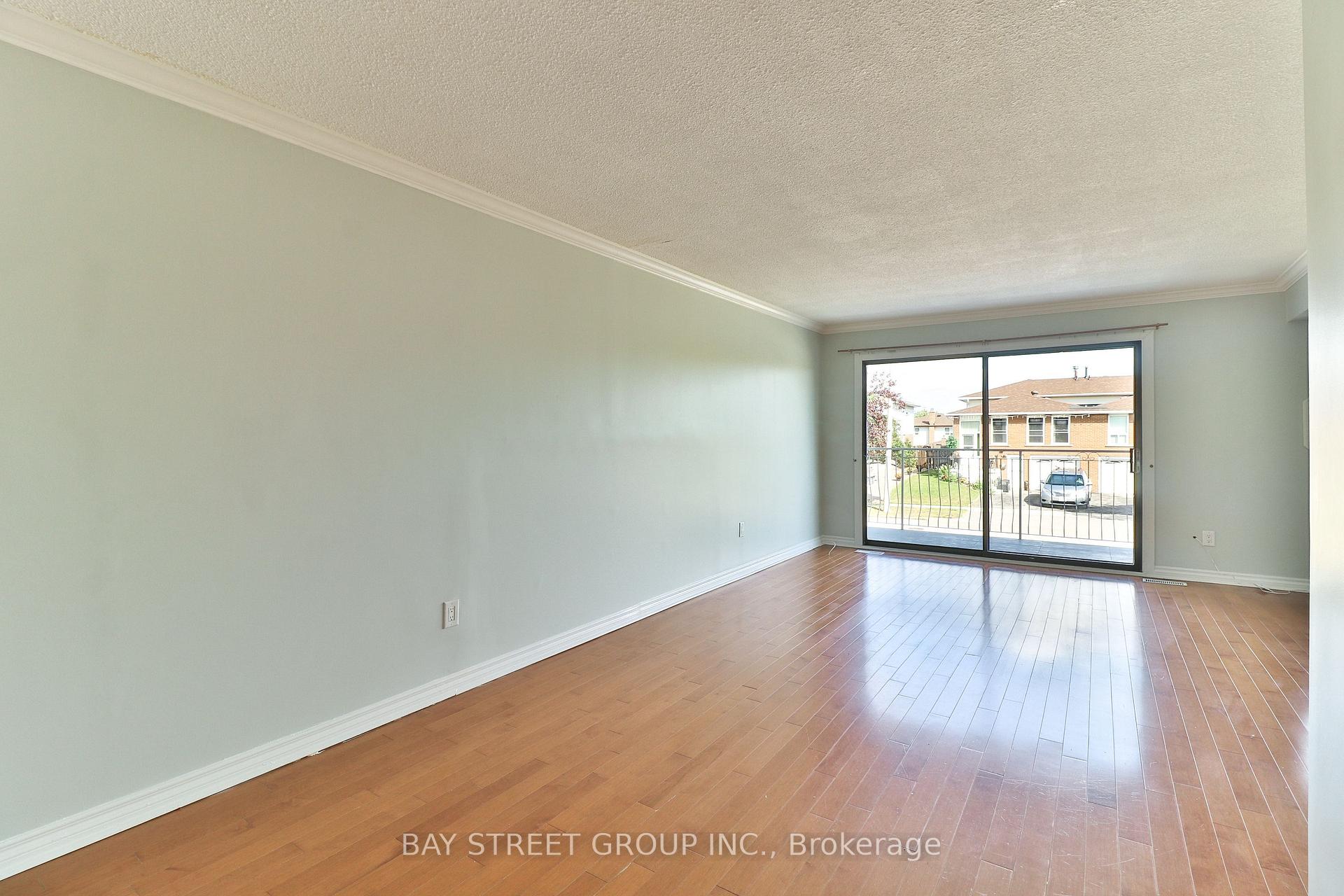Photo 9 of Unit Upper Unit, 489 Fergo Avenue, Mississauga, Cooksville — HOMEH