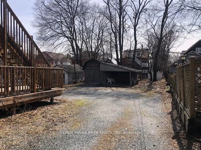 Photo 2 of 115 Agnes Street, Oshawa, O'Neill — HOMEH