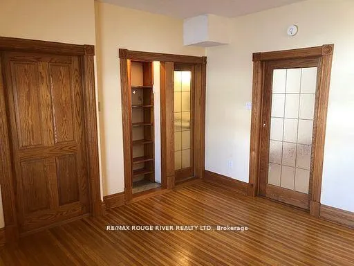 Photo 11 of 115 Agnes Street, Oshawa, O'Neill — HOMEH