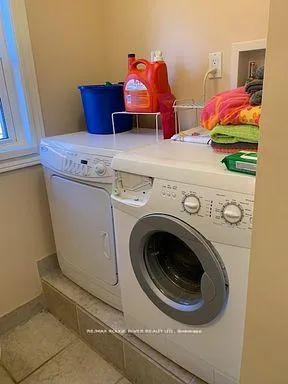 Photo 17 of 115 Agnes Street, Oshawa, O'Neill — HOMEH