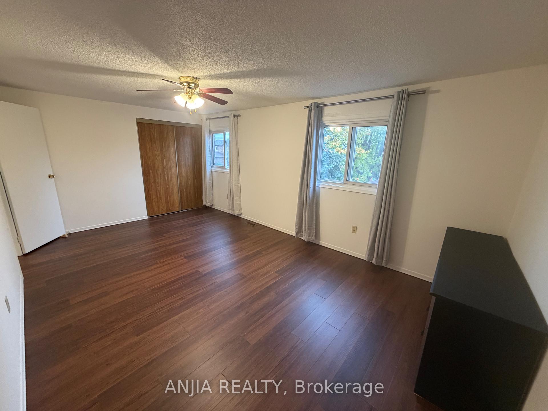 Photo 14 of 21 Tangmere Crescent, Markham, Milliken Mills East — HOMEH