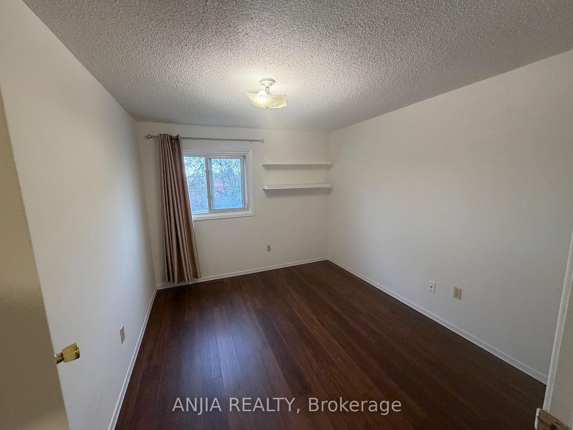 Photo 18 of 21 Tangmere Crescent, Markham, Milliken Mills East — HOMEH