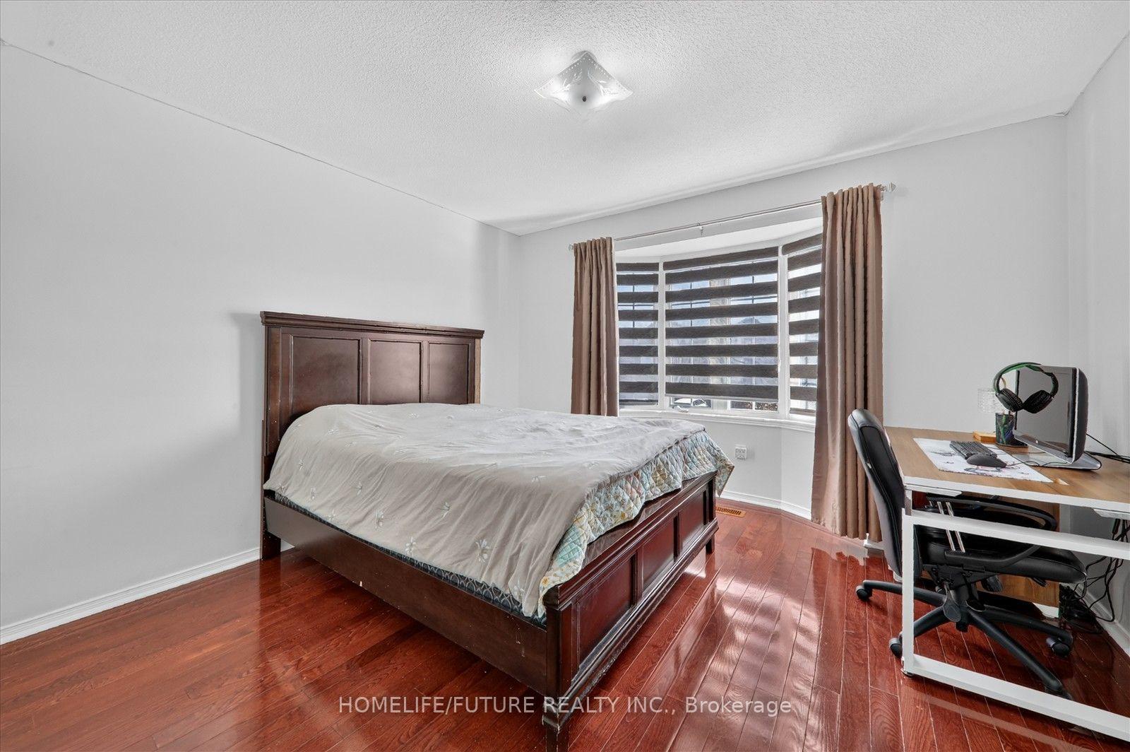 Photo 28 of 7236 Village Walk, Mississauga, Meadowvale Village — HOMEH