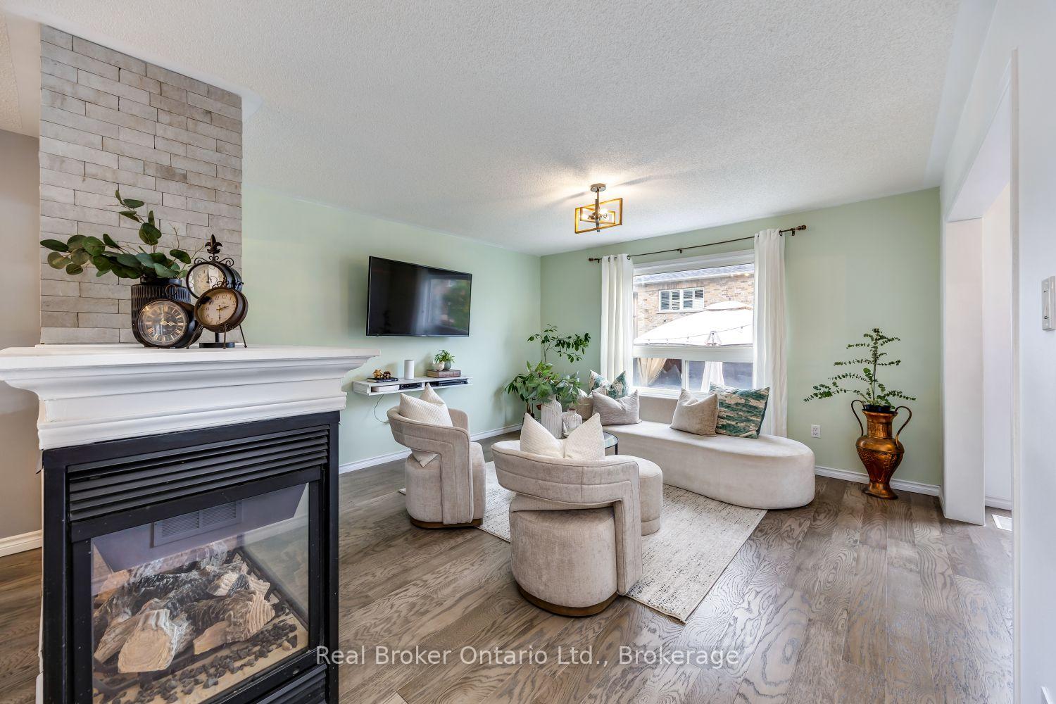 Photo 15 of 3 Durling Rock Street, Ajax, Northeast Ajax — HOMEH
