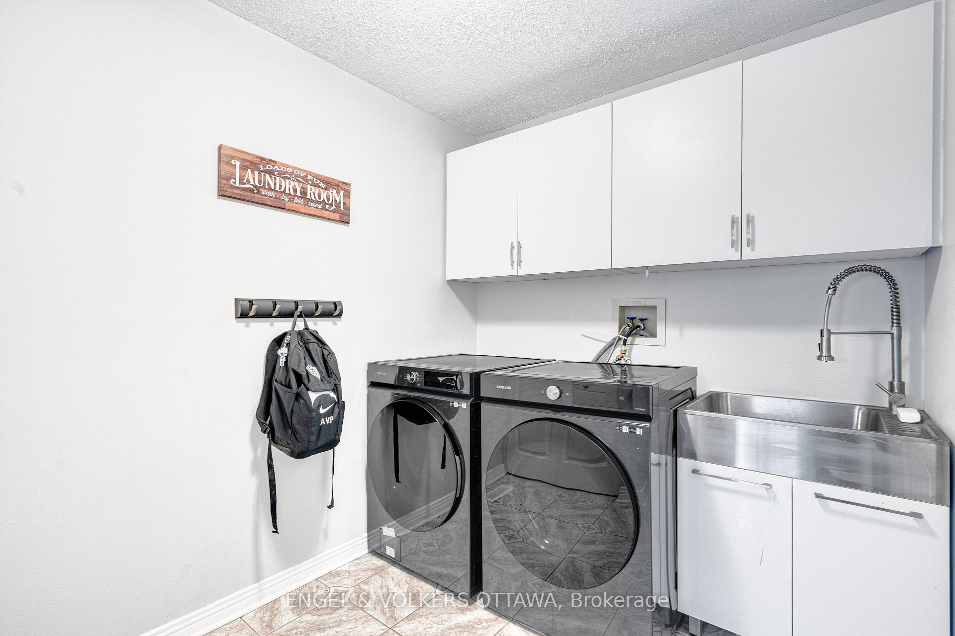 Photo 17 of 6 Holly Ridge, Ottawa, Stittsville (Central) — HOMEH