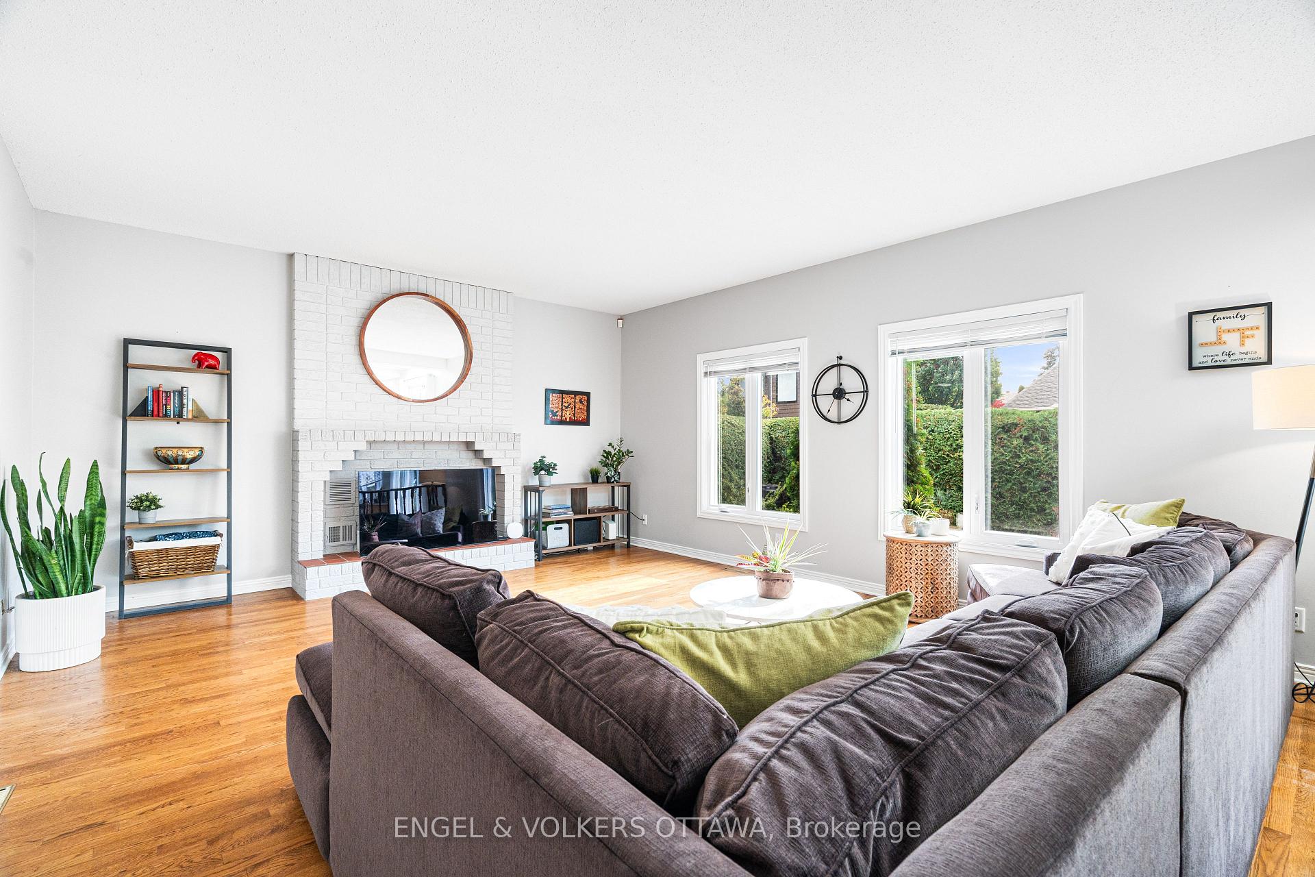 Photo 20 of 6 Holly Ridge, Ottawa, Stittsville (Central) — HOMEH